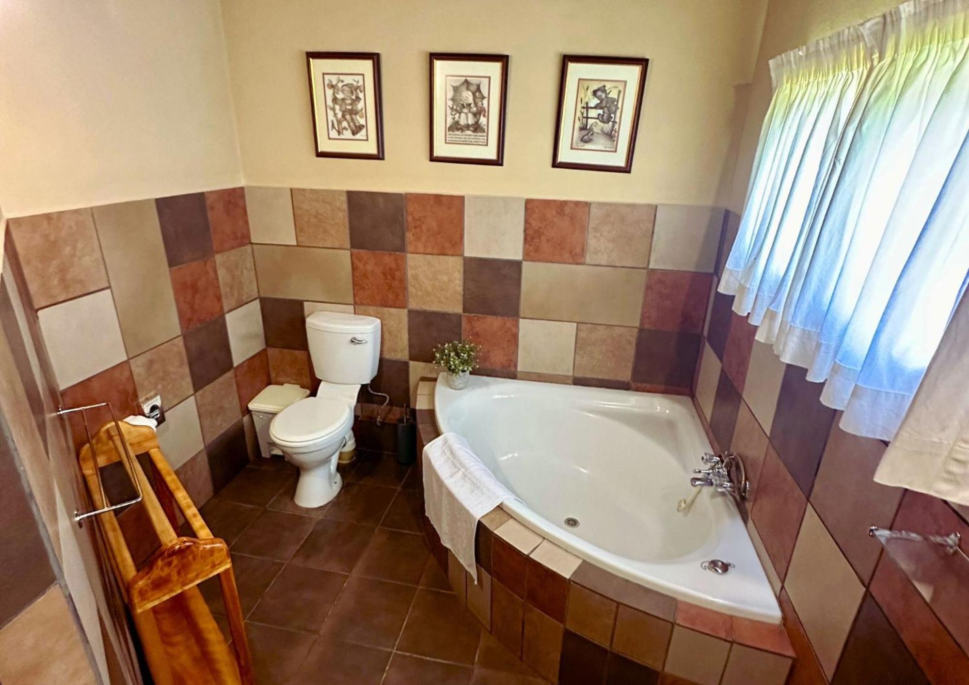 Family Room with Bath photo 2