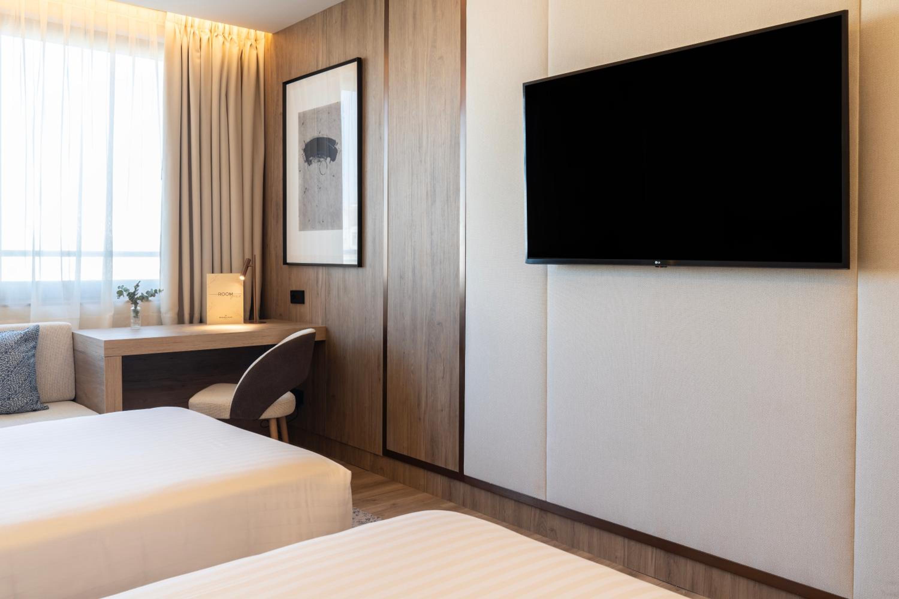 Superior Twin Room - Photo 2