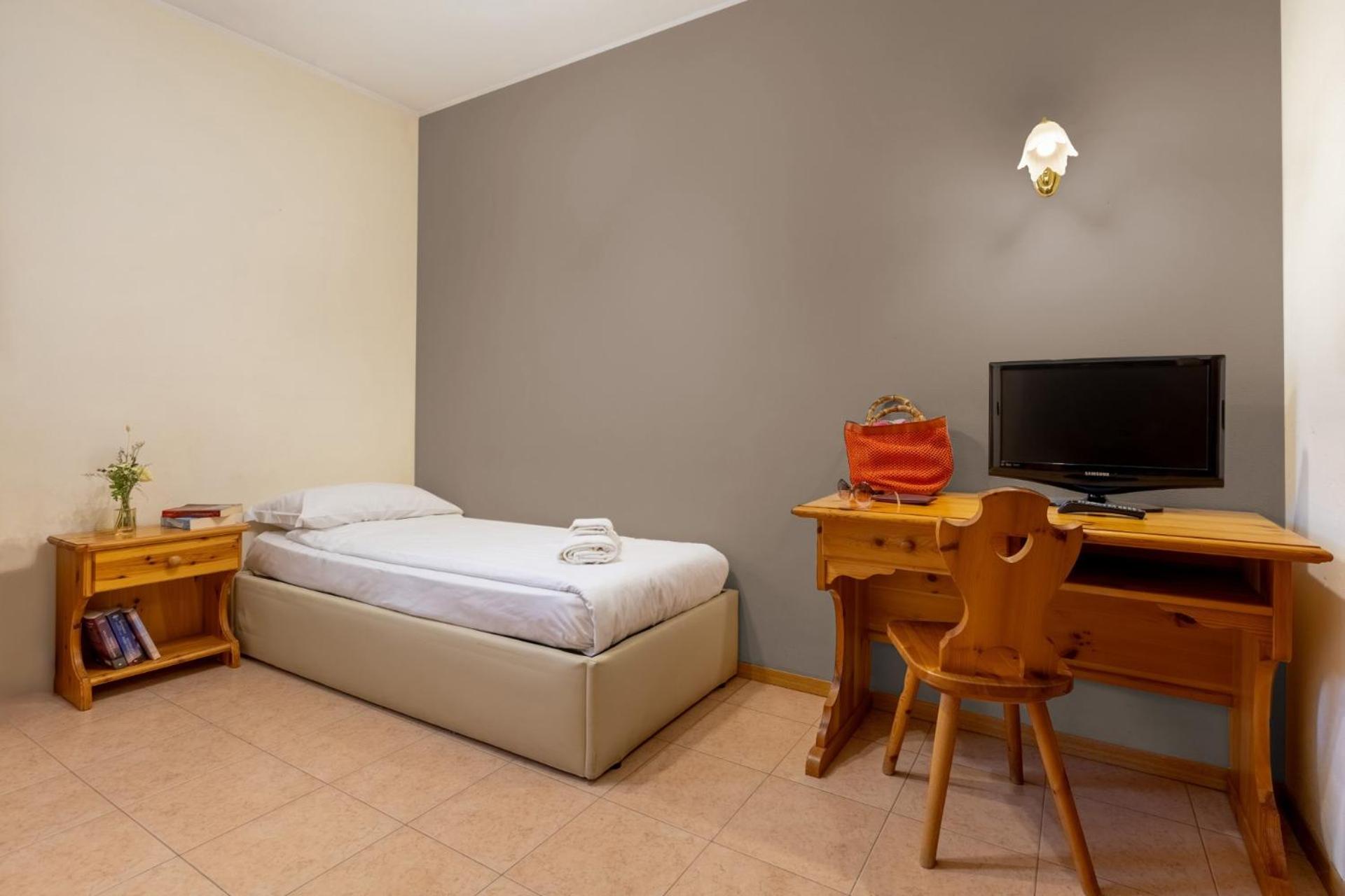 Single Room photo 1