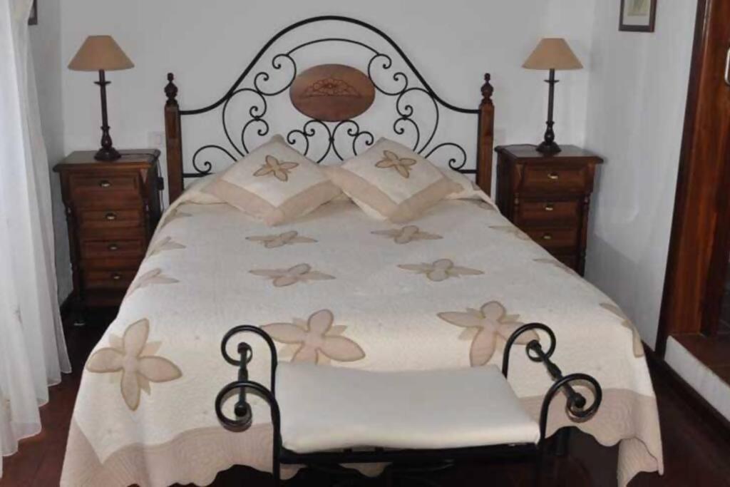 One-Bedroom House photo 2