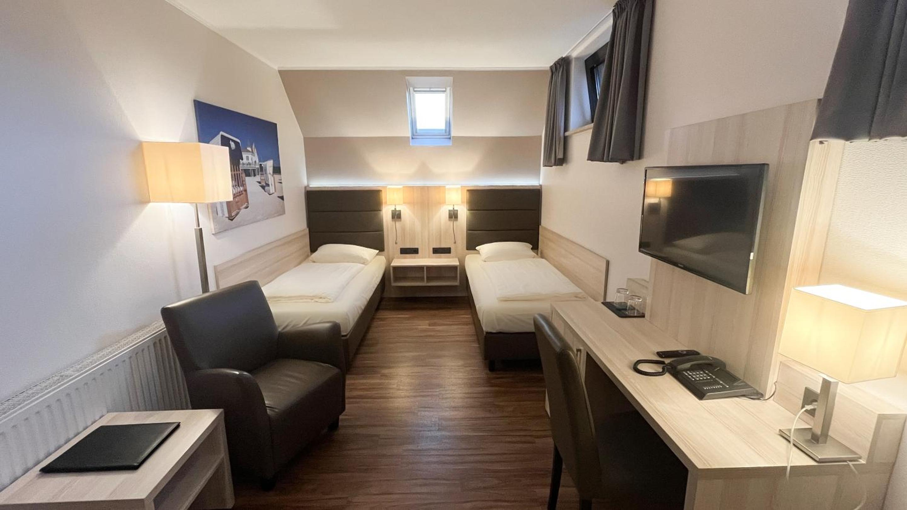 Small Twin Room