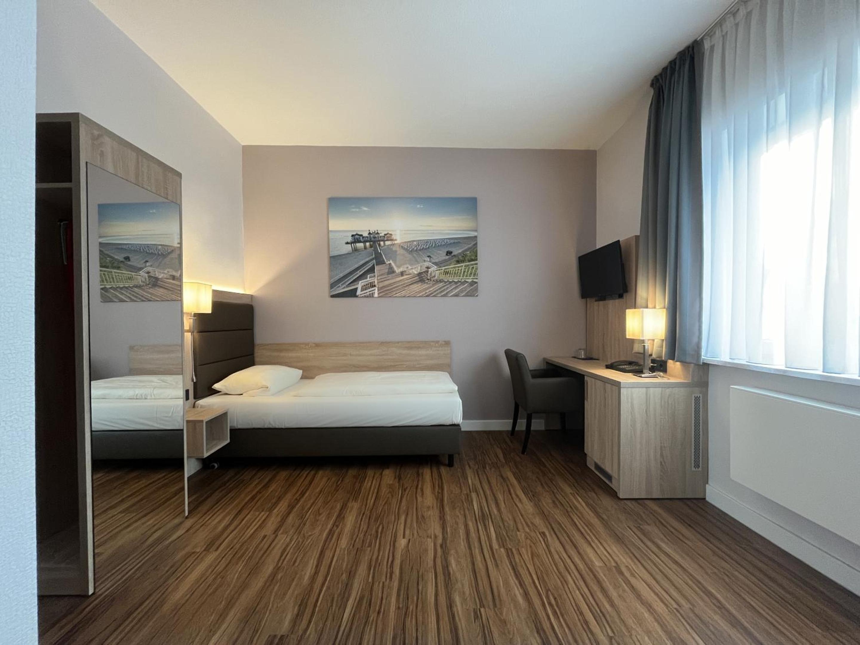 Superior Single Room