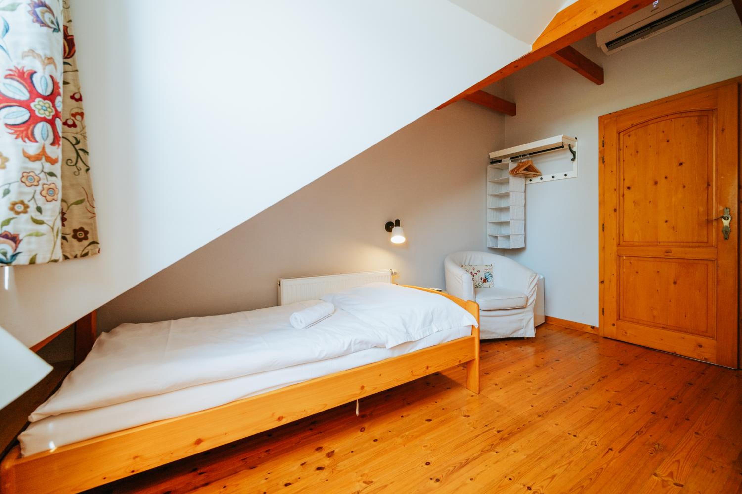 Twin Room photo 1