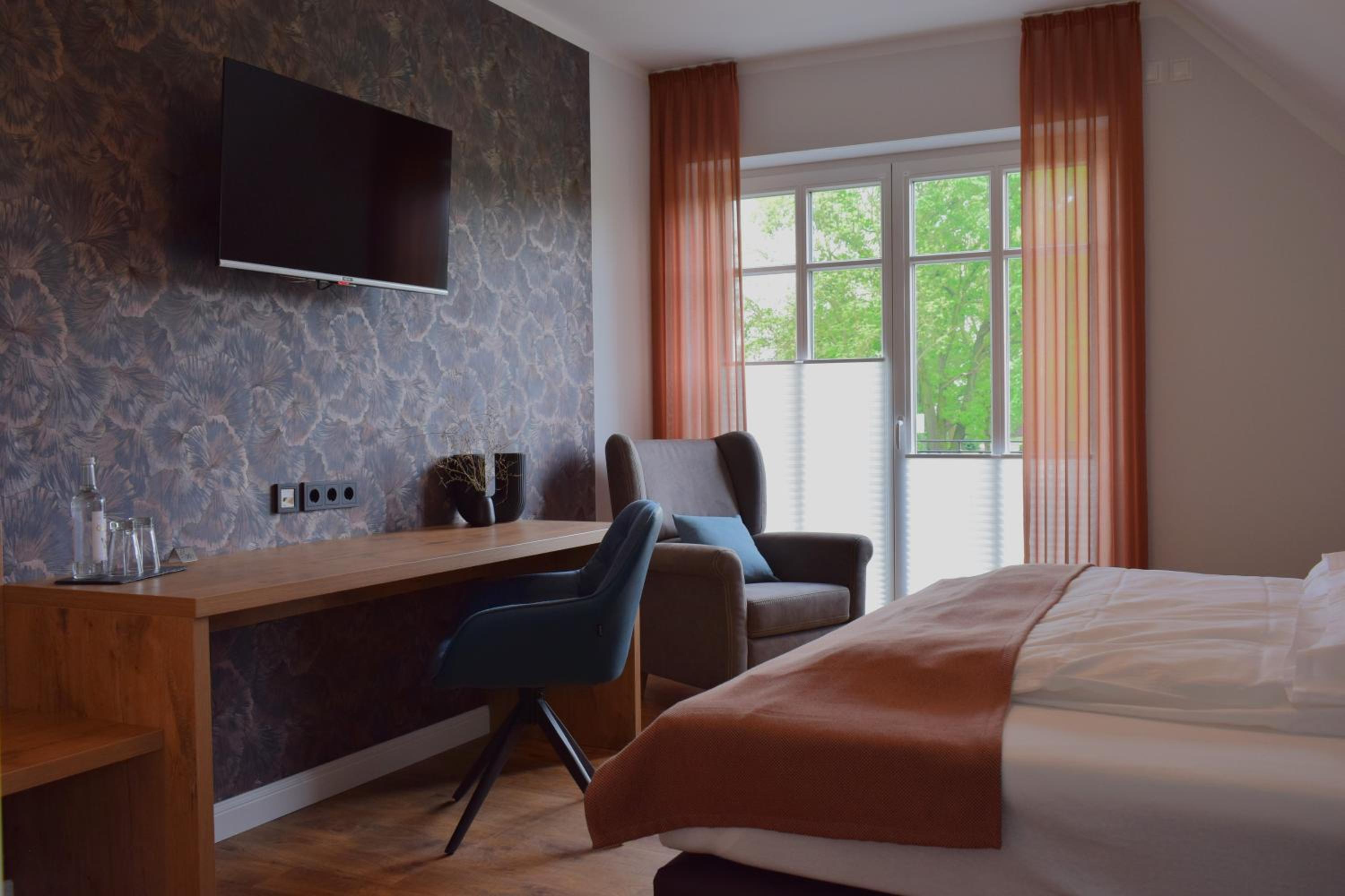Triple Room with Balcony - Photo 1