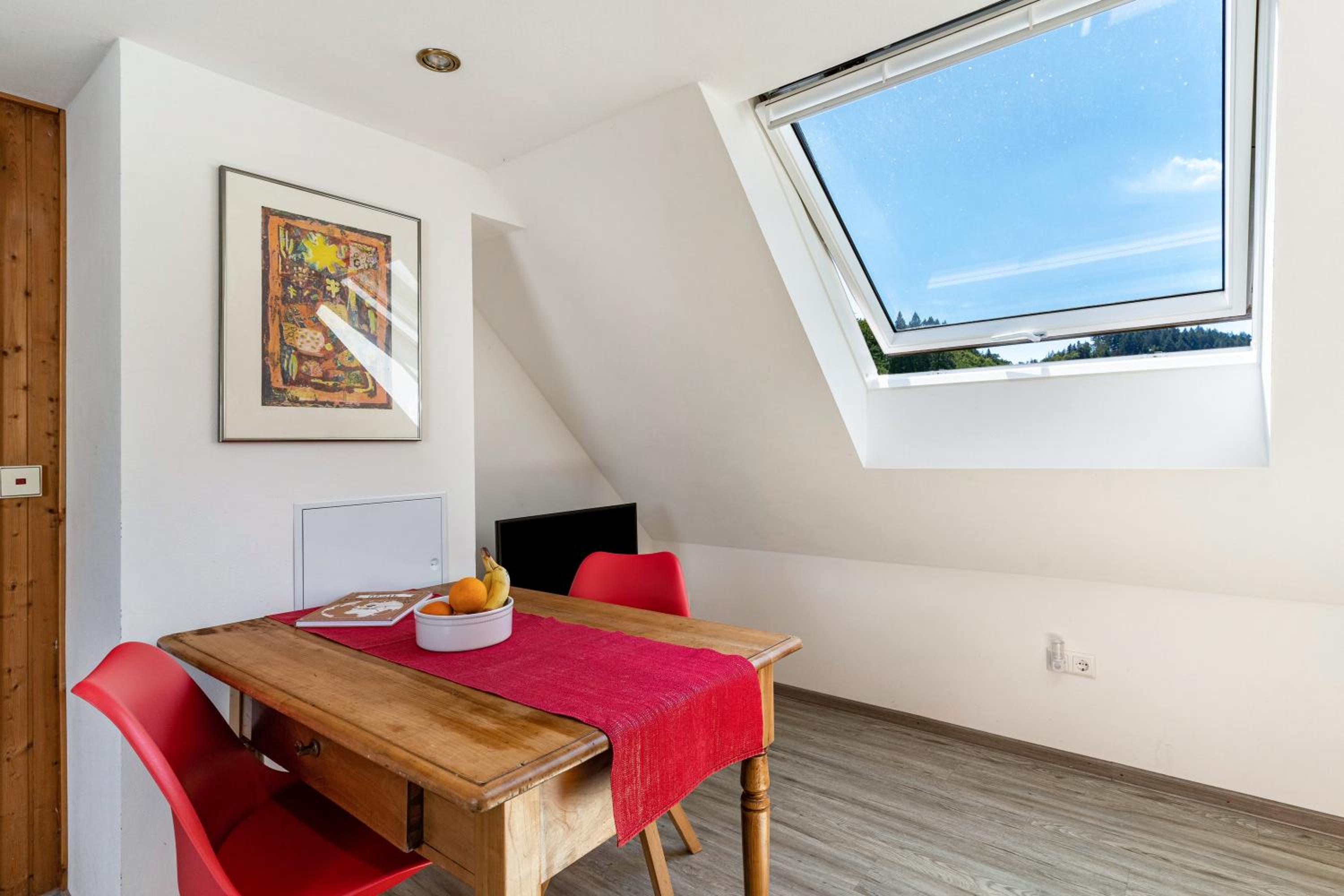 Superior One-Bedroom Apartment with Balcony photo 2