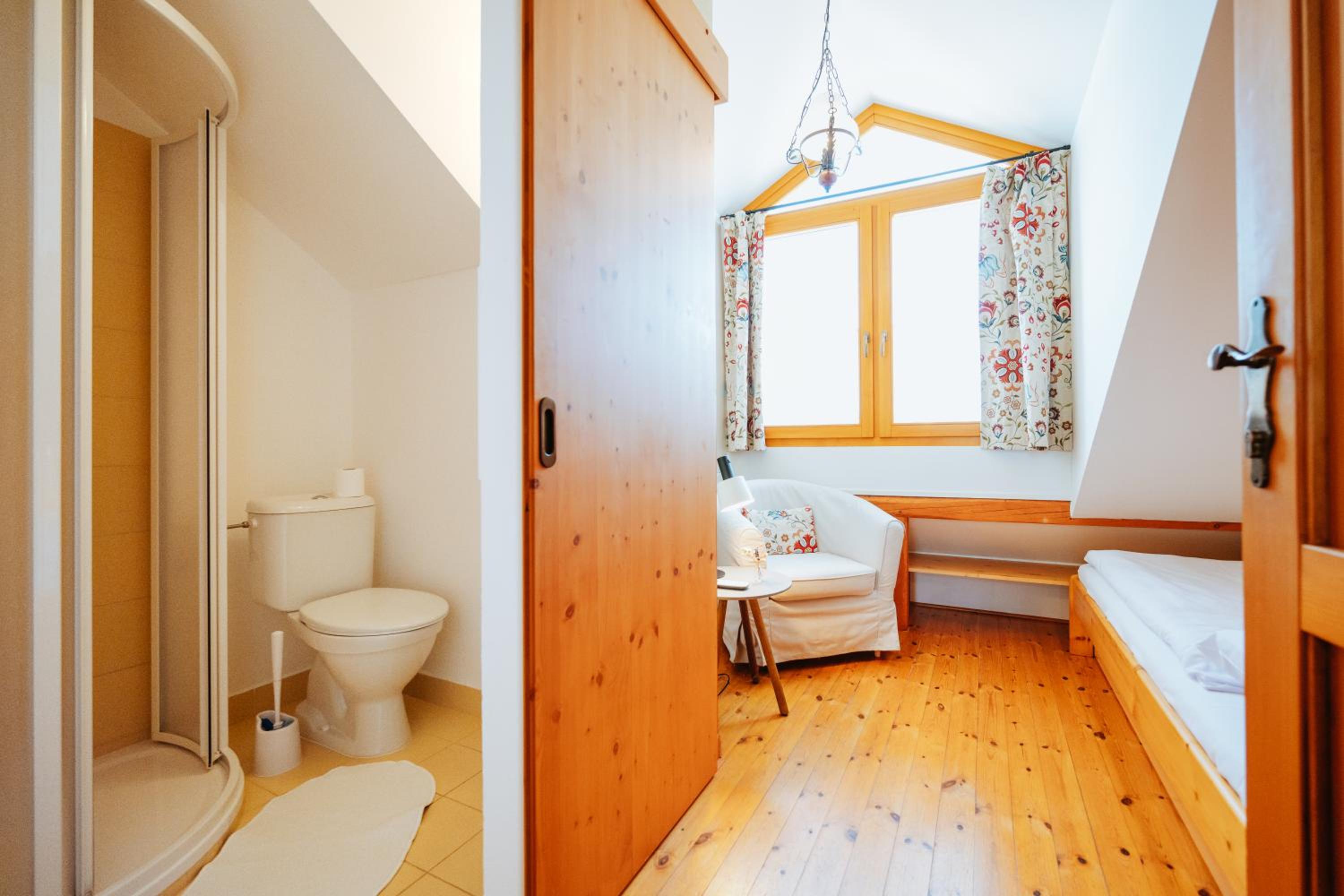 Single Room photo 1
