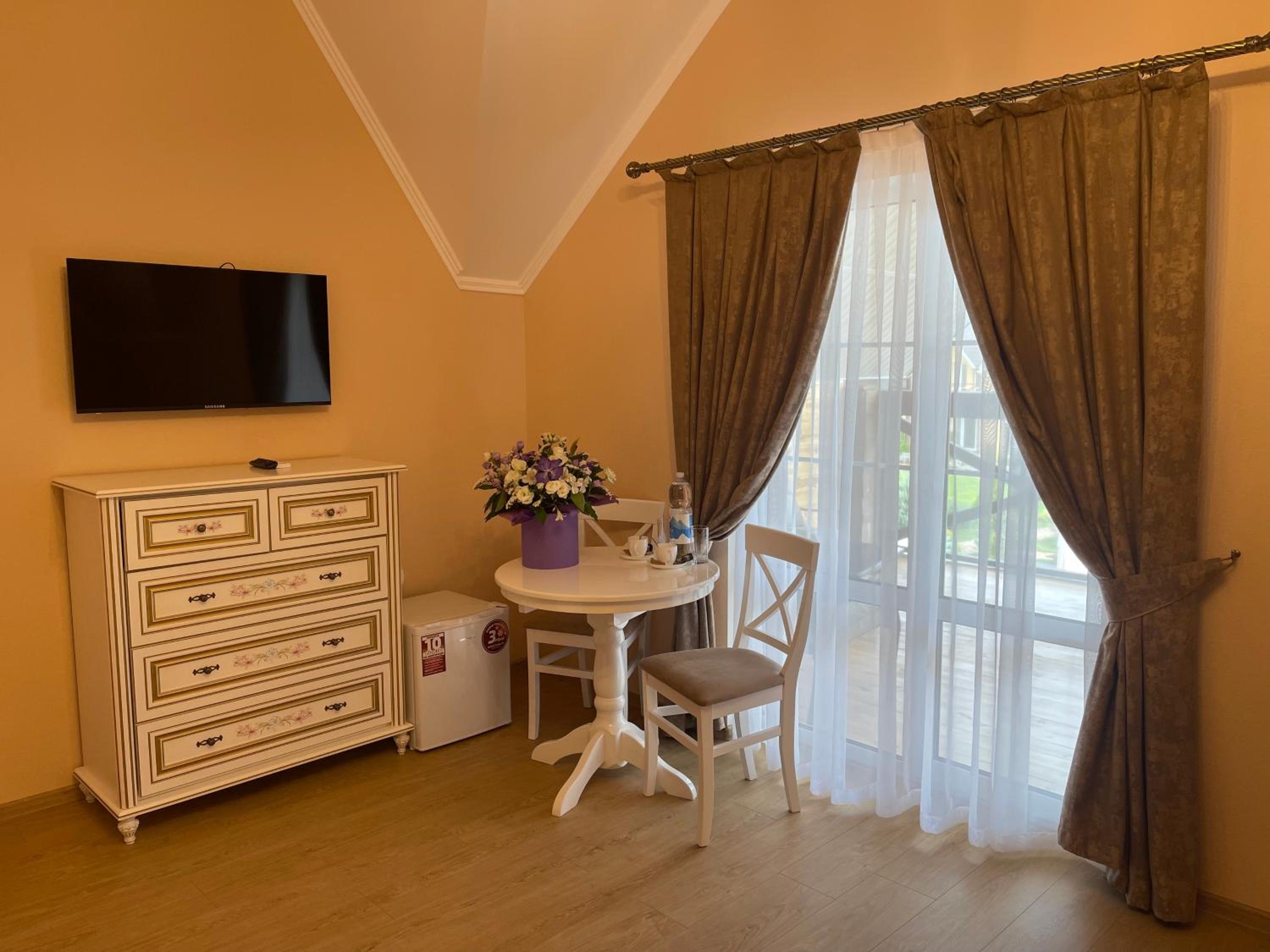 Suite with Terrace photo 2
