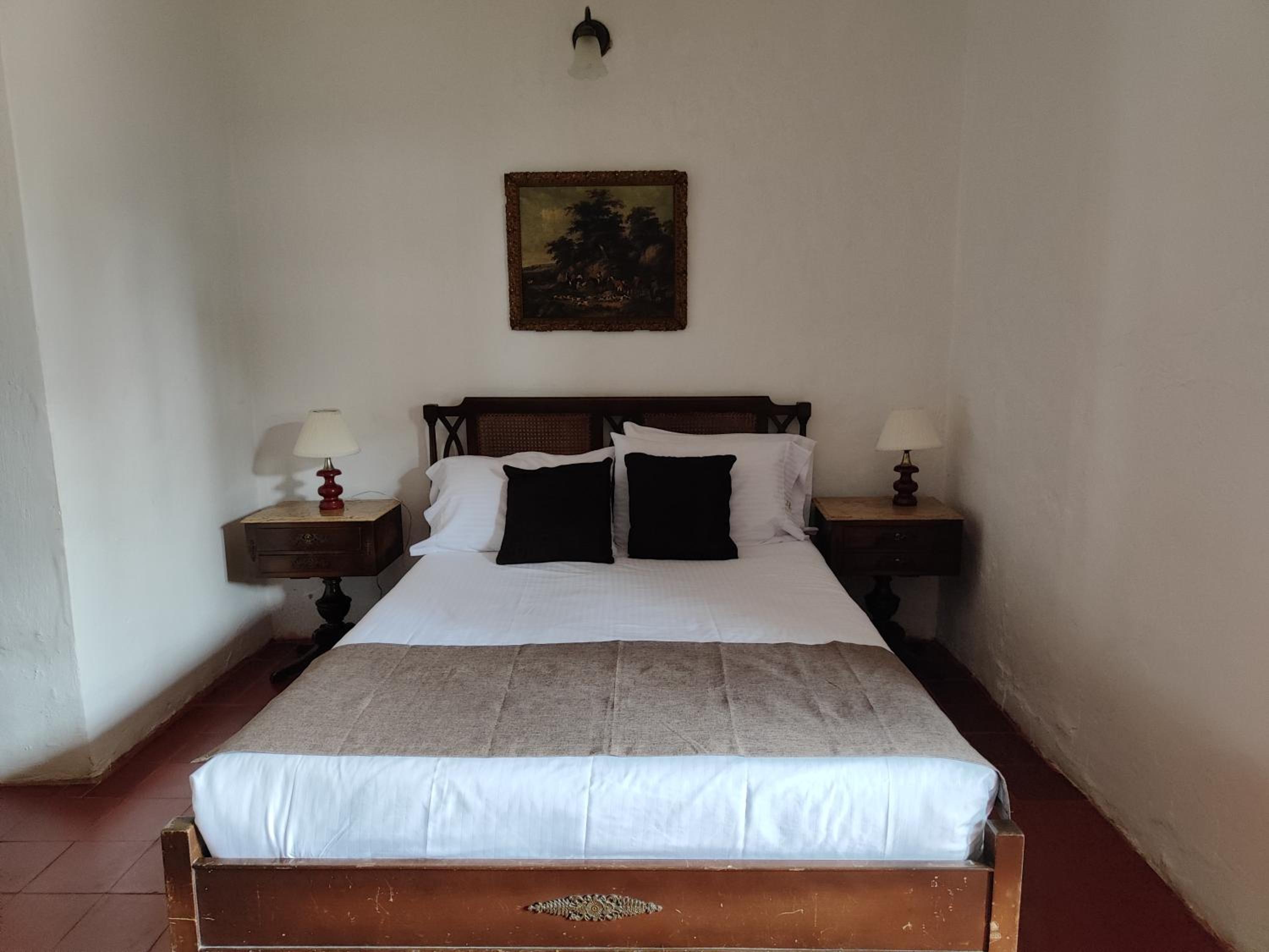 Standard Queen Room photo 2