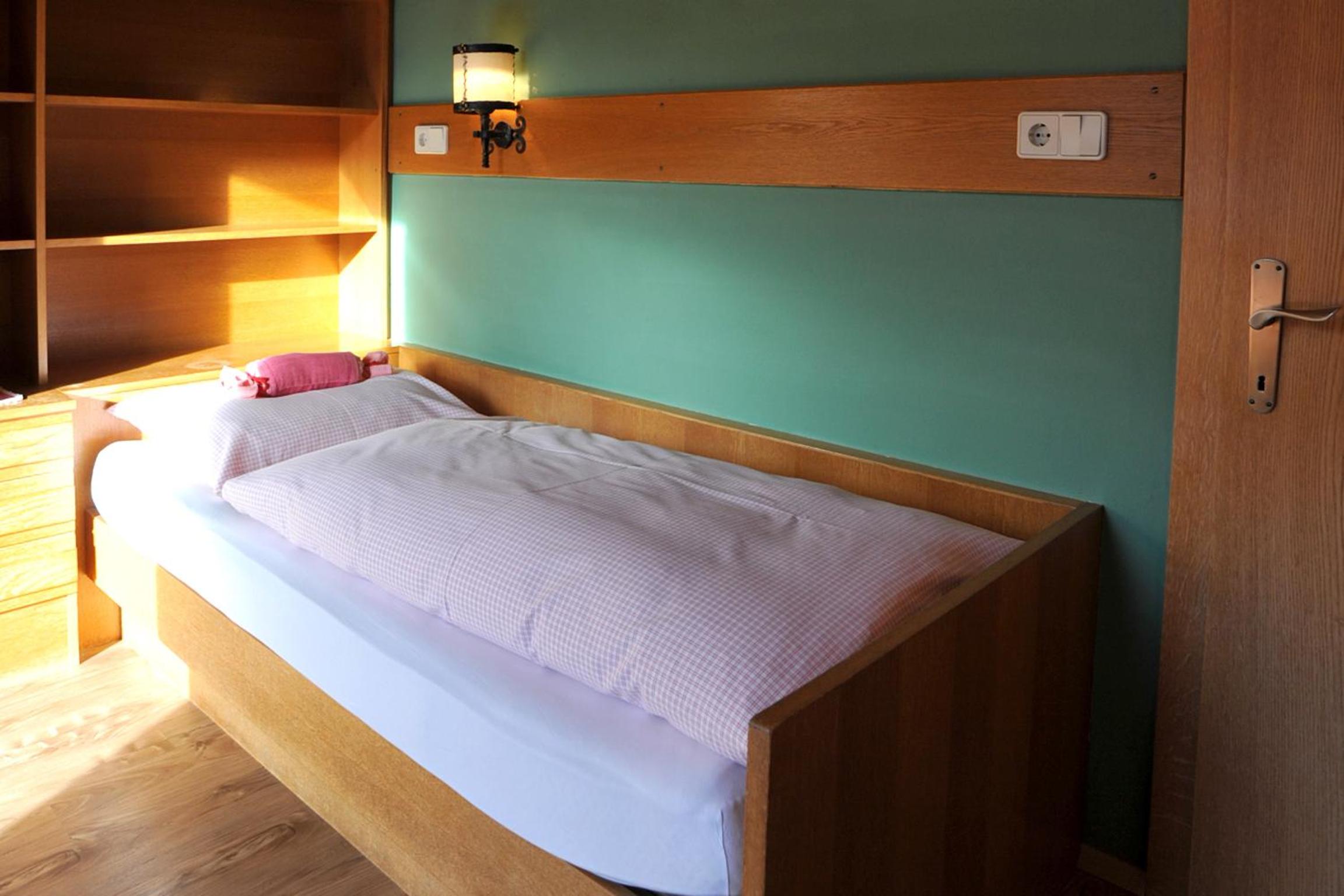 Single Room photo 3
