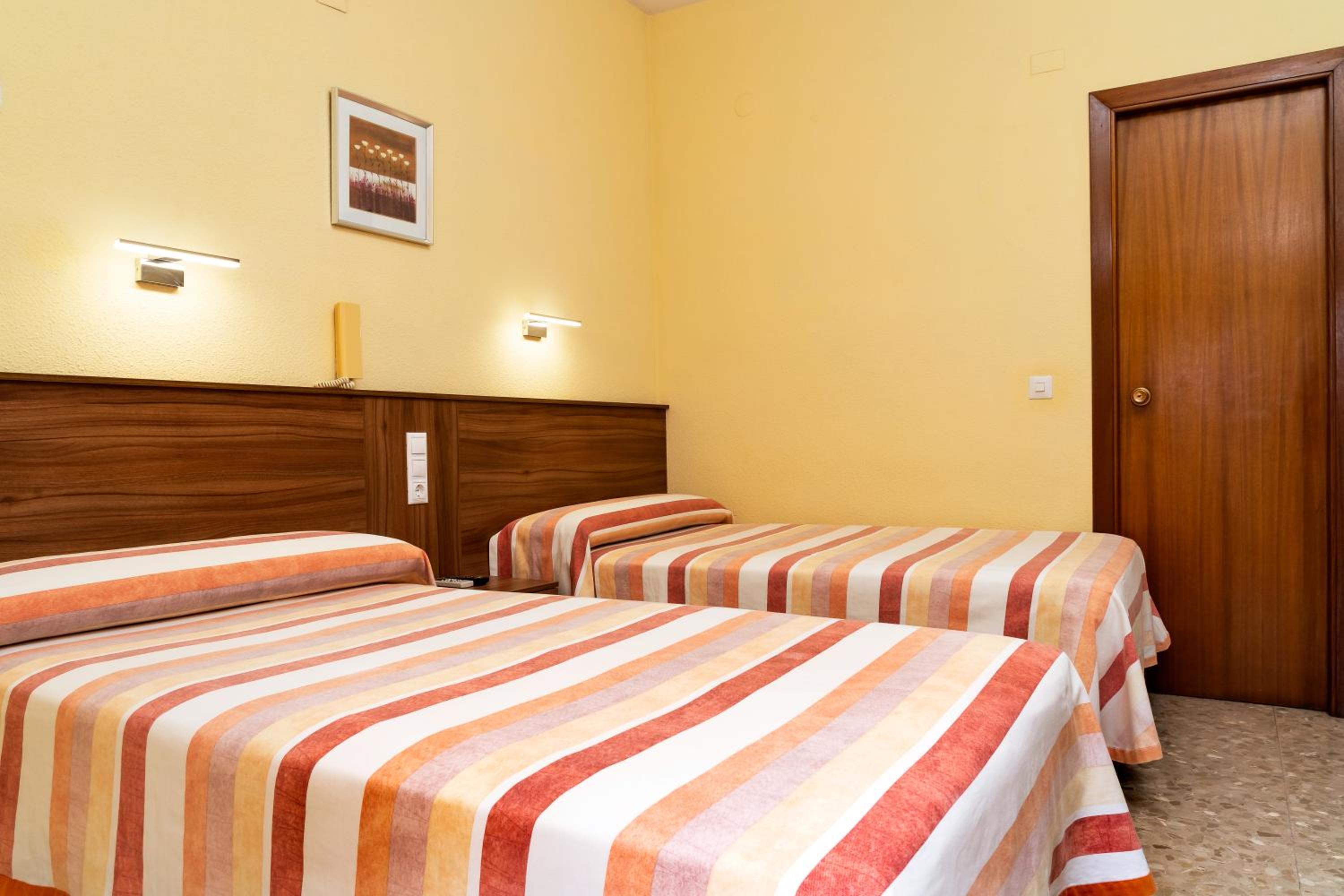 Triple Room - Photo 3