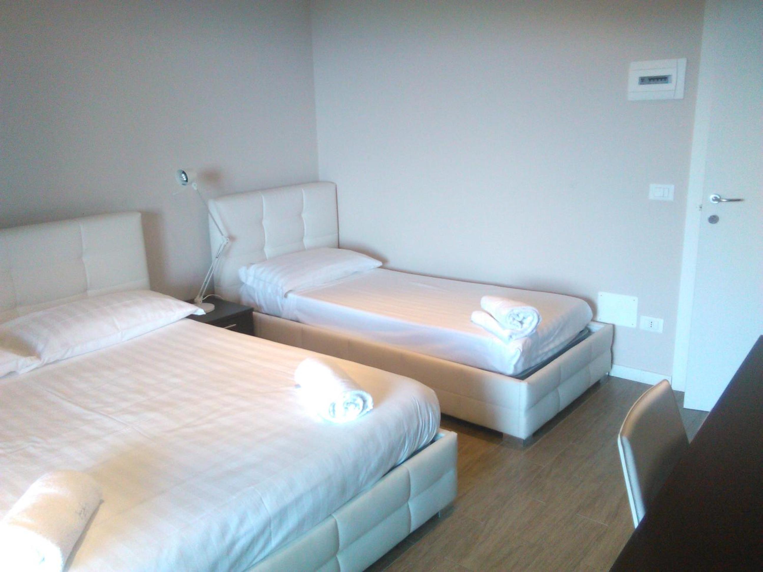 Triple Room - Photo 4