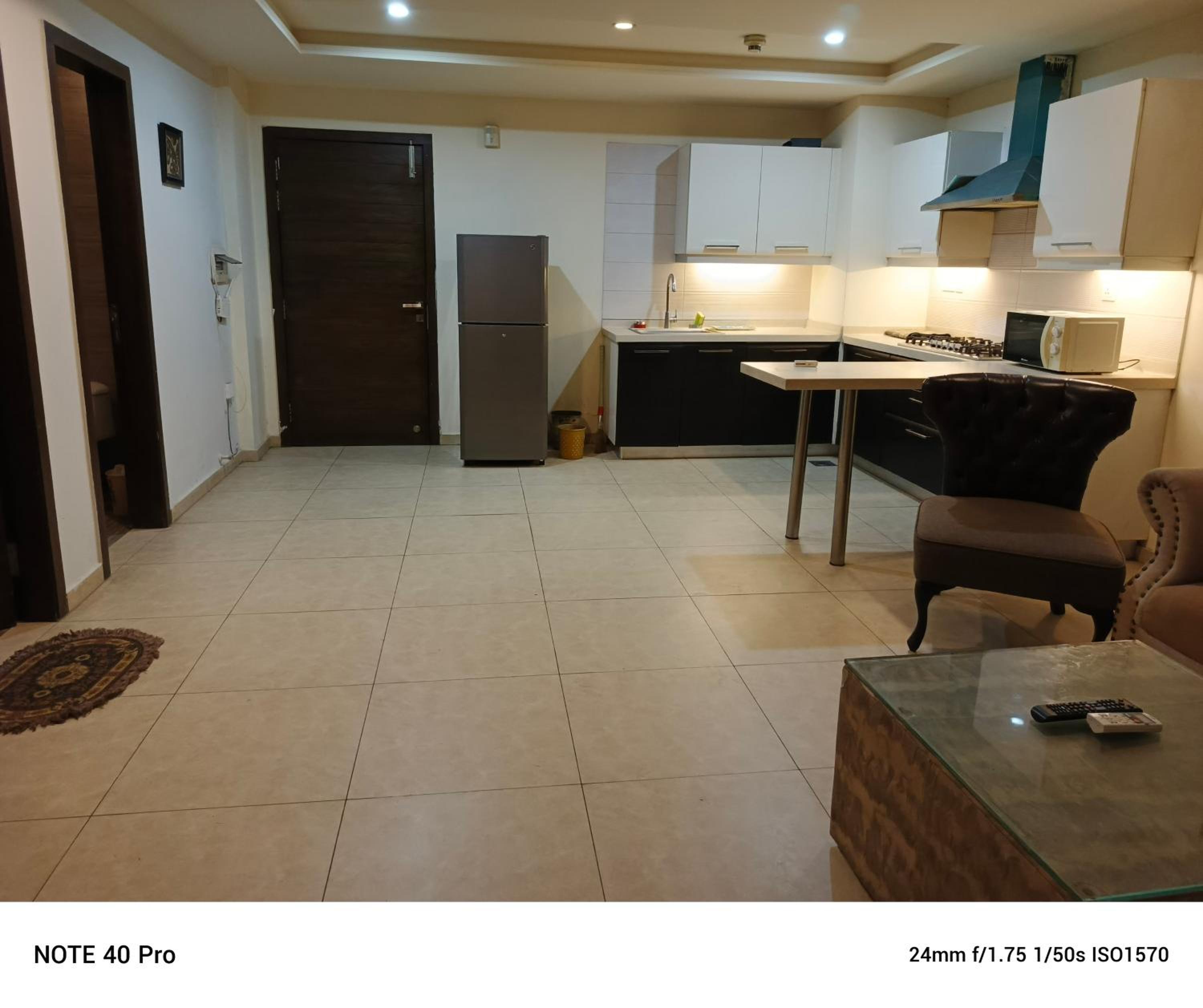 One-Bedroom Apartment photo 2