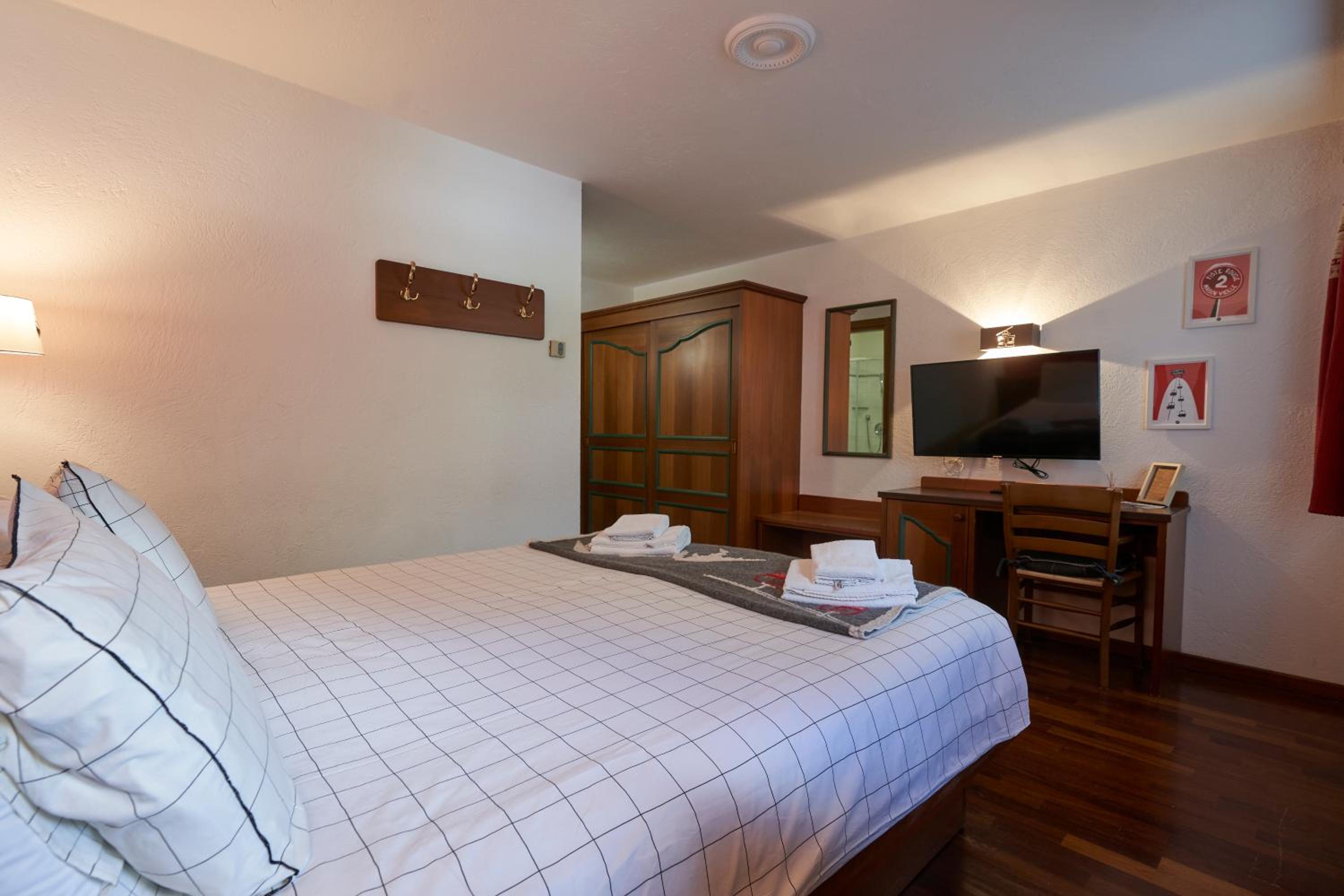 Triple Room - Photo 17