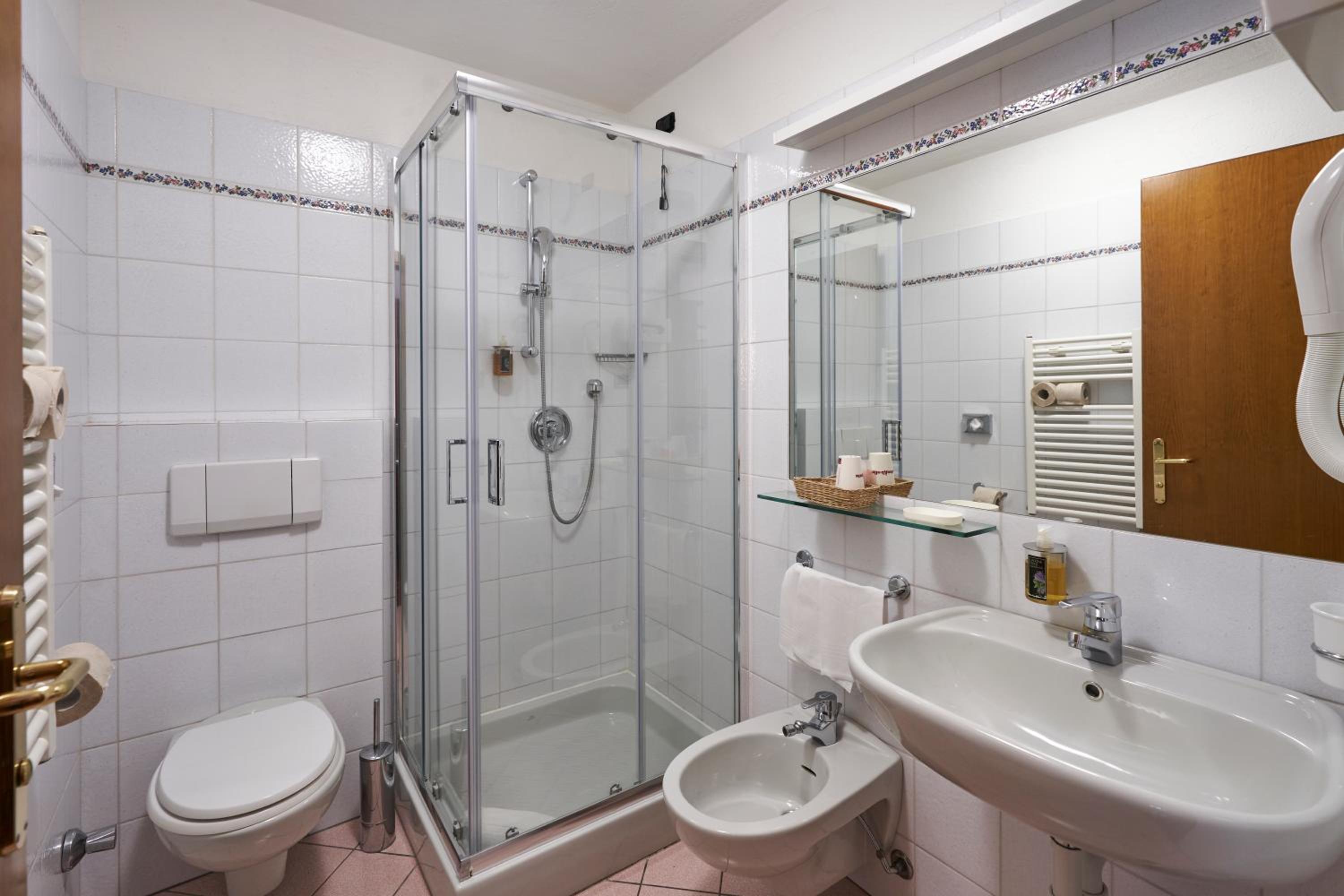 Triple Room - Photo 7