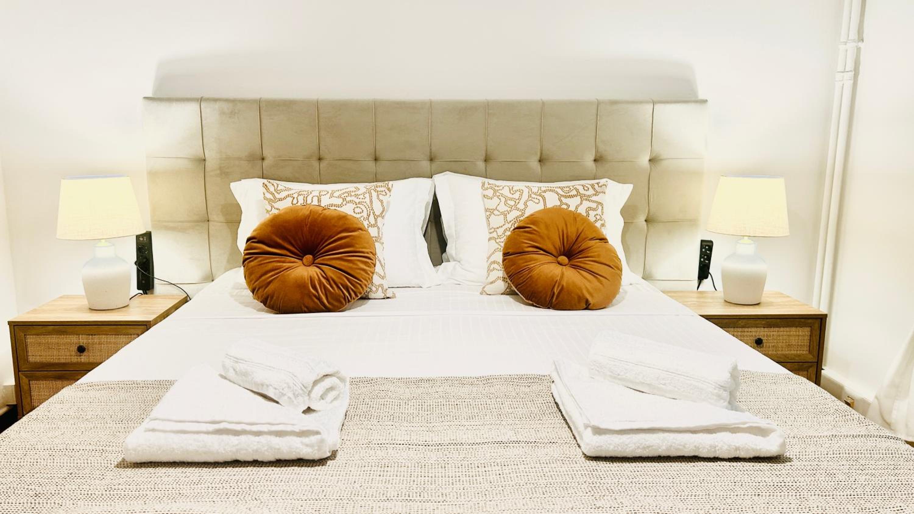 Two-Bedroom Deluxe Apartment