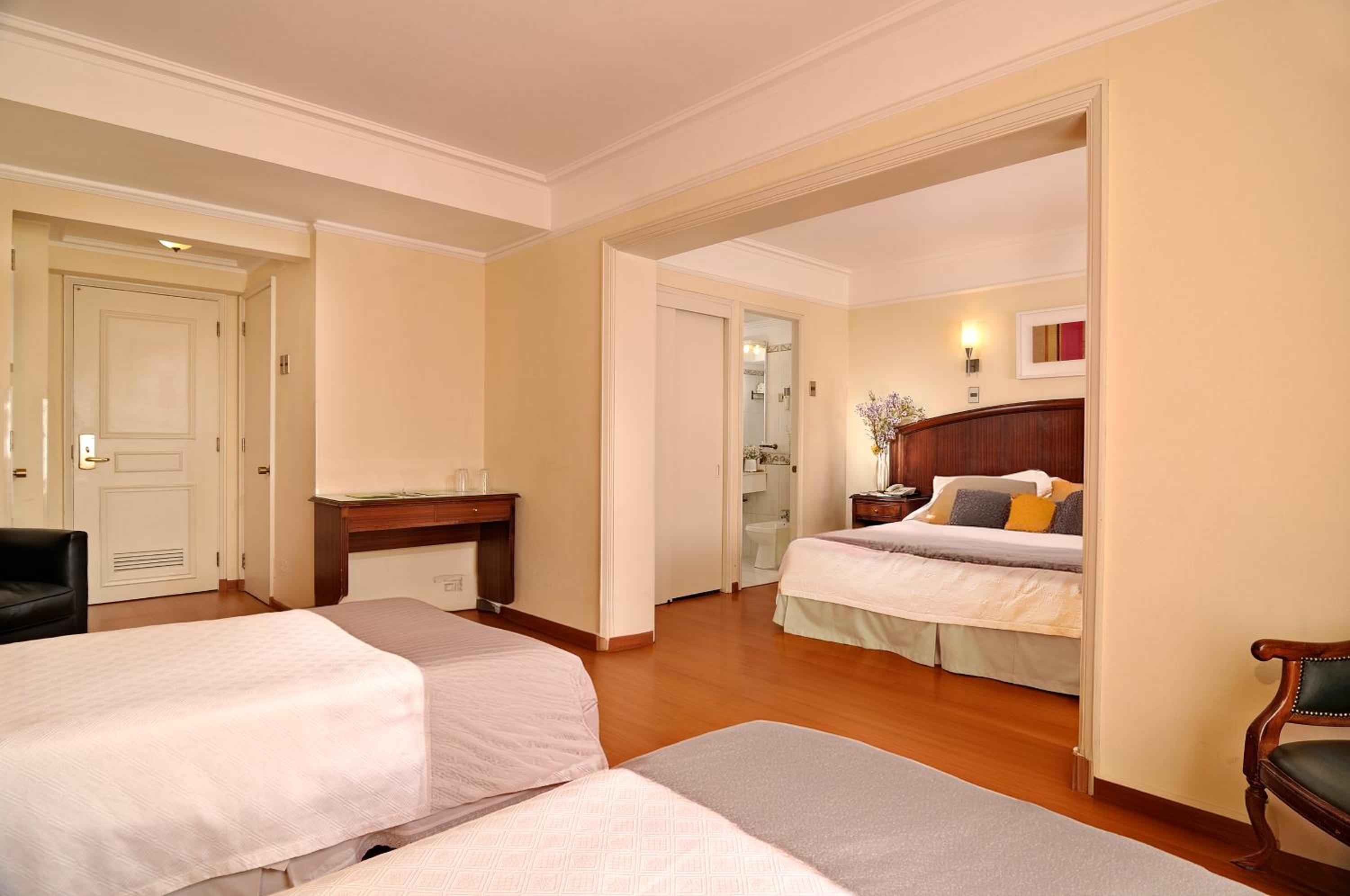 Superior Suite photo 1