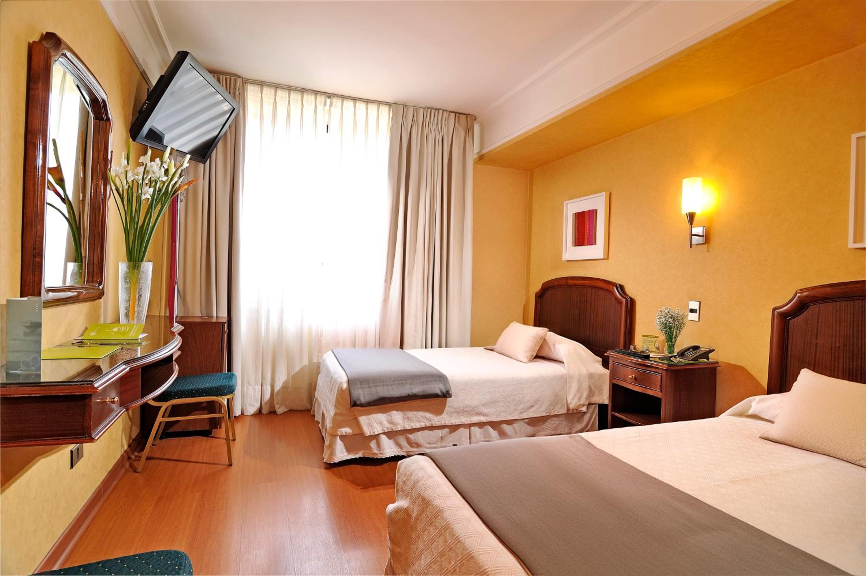 Superior King or Twin Room photo 2
