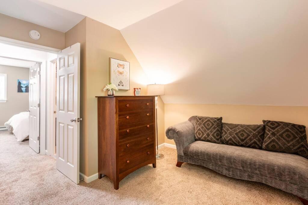 Four-Bedroom House photo 1