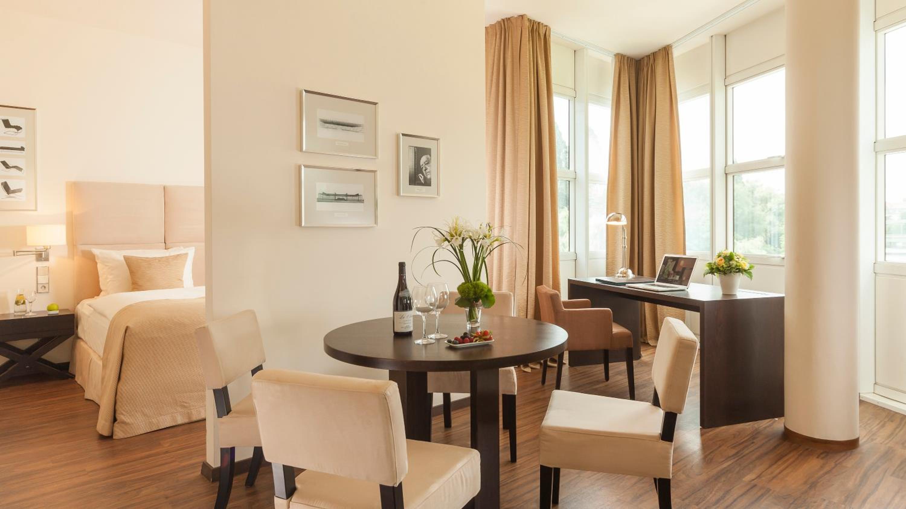 Suite photo 3