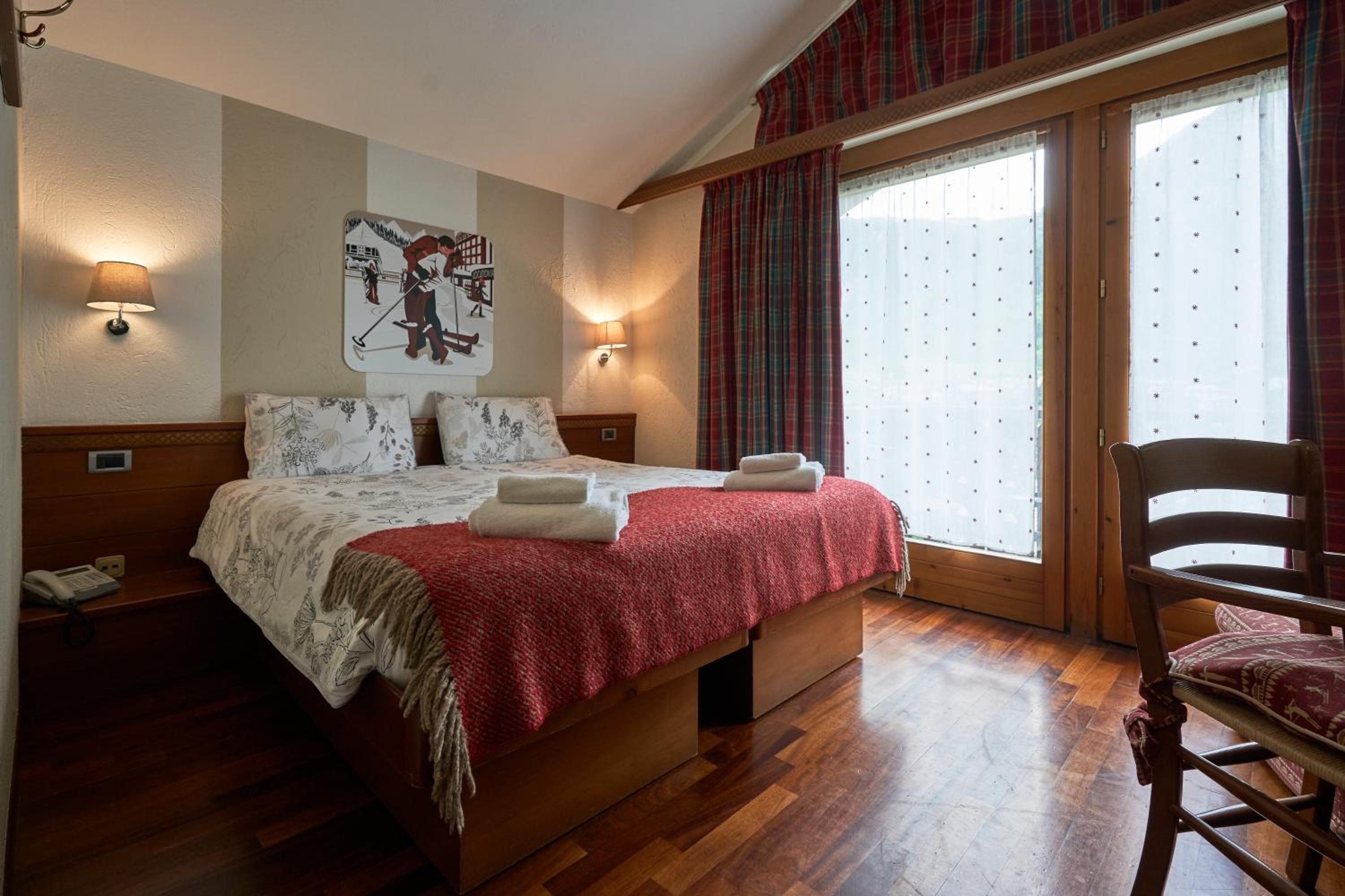 Double or Twin Room - Photo 30