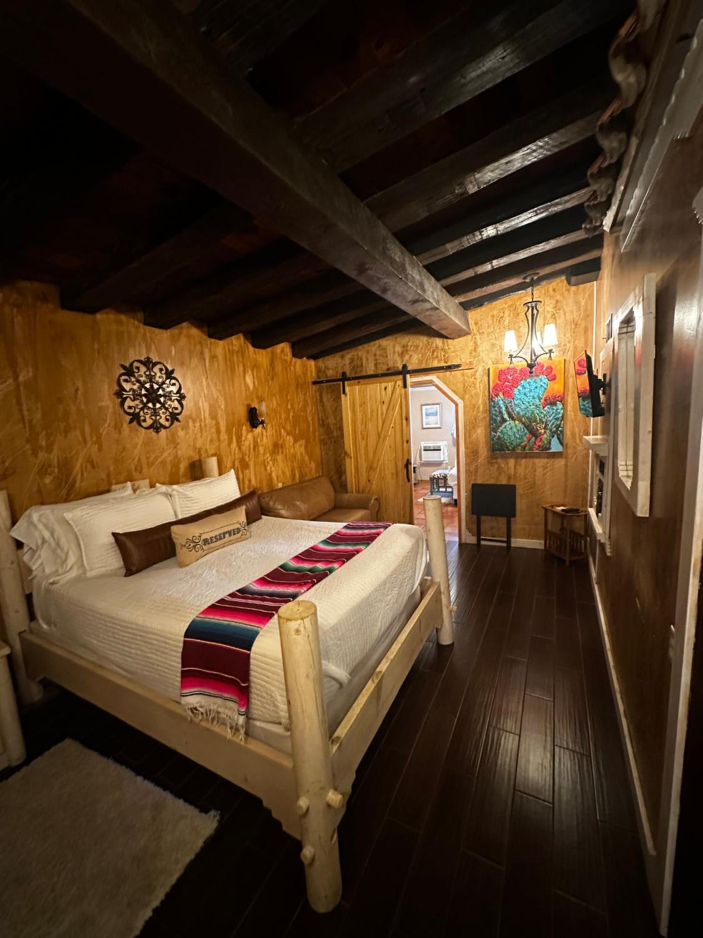 Deluxe Double Room - Photo 3