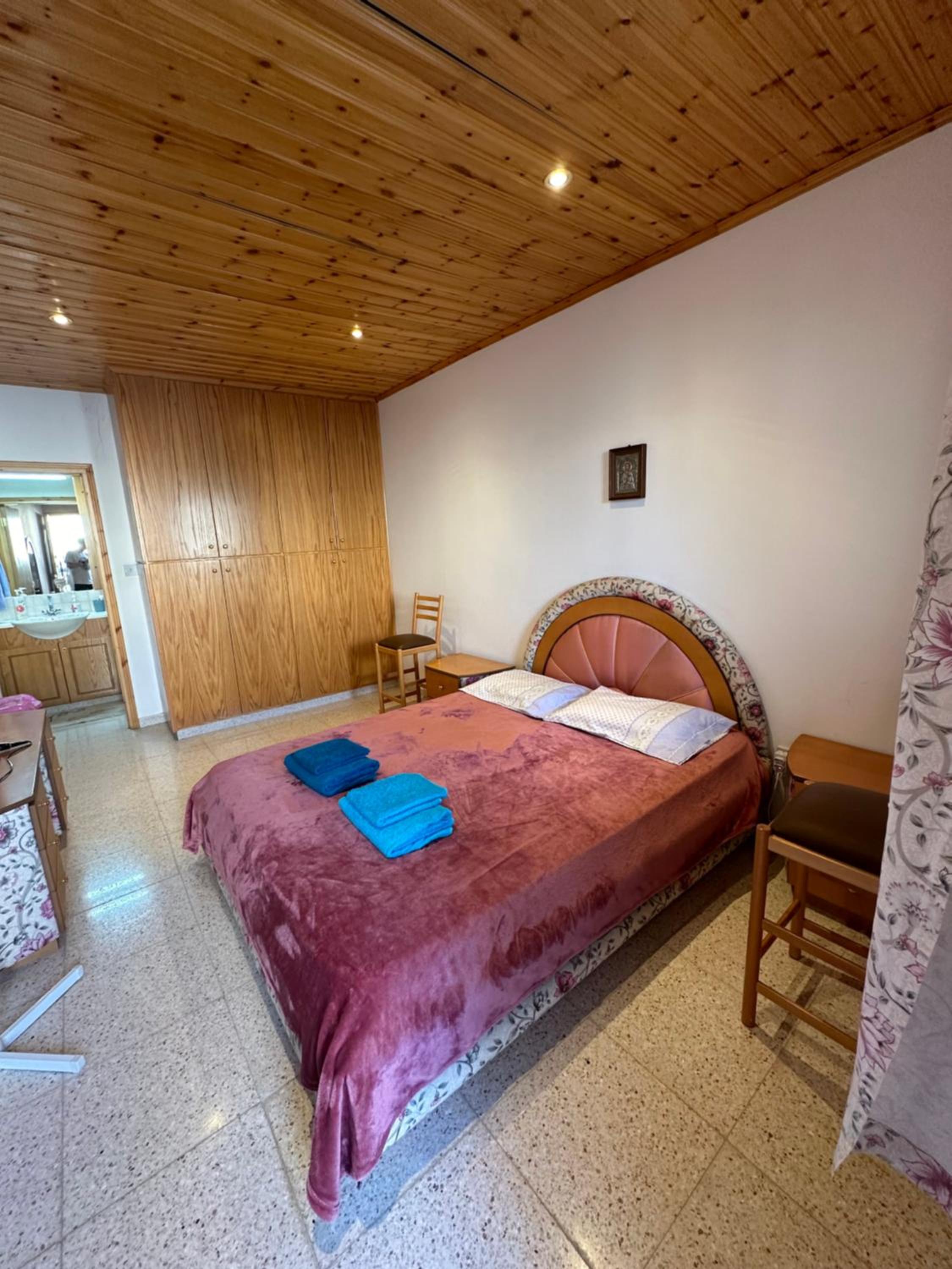 Two-Bedroom House photo 3