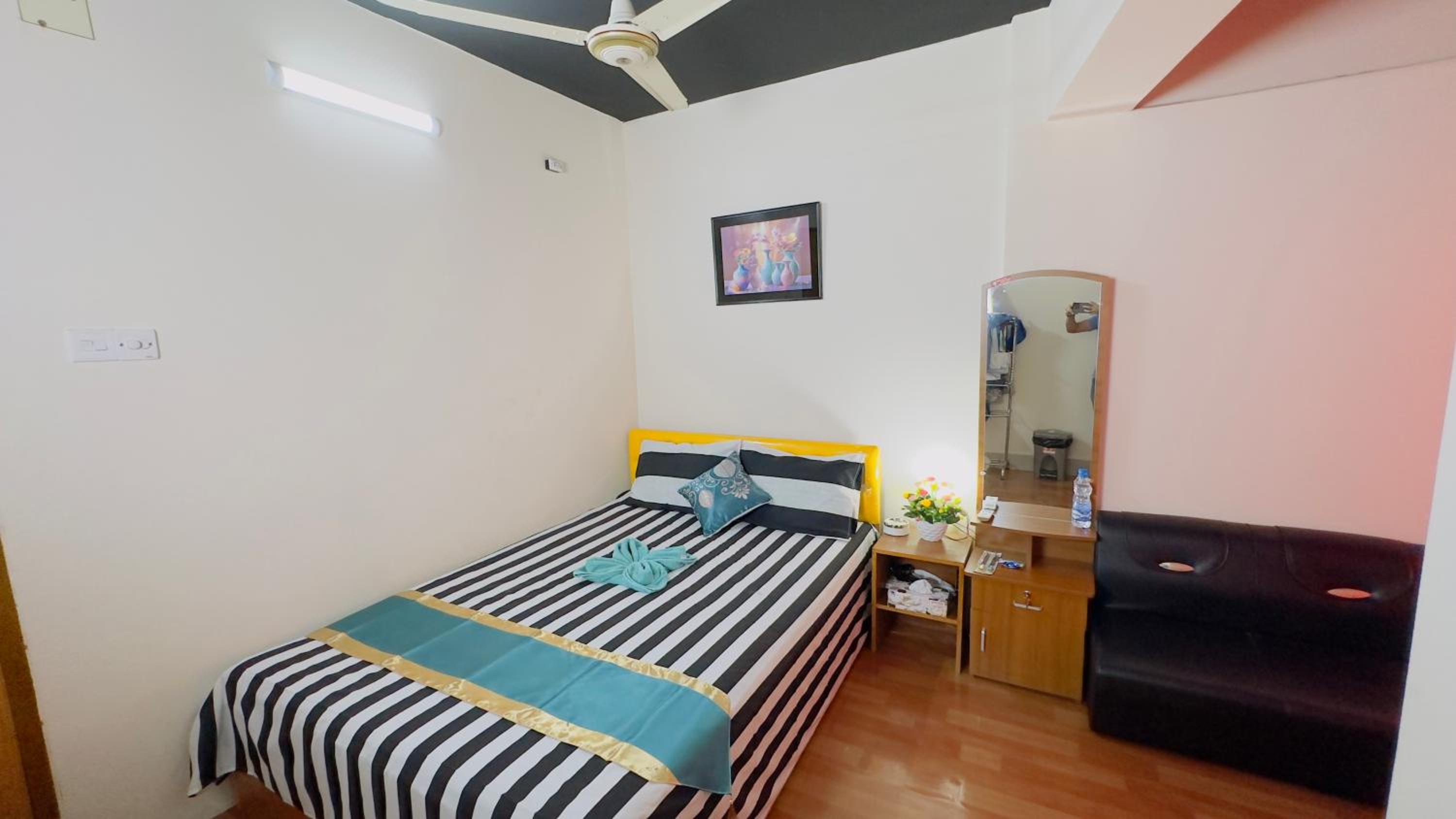 Single Room photo 1