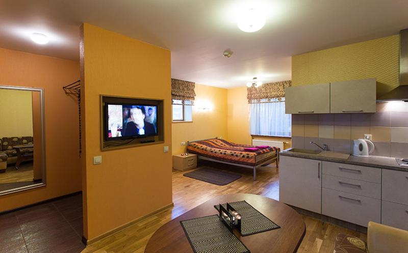 Birutes street 4 - Studio Apartment with Private Entrance - Photo 1