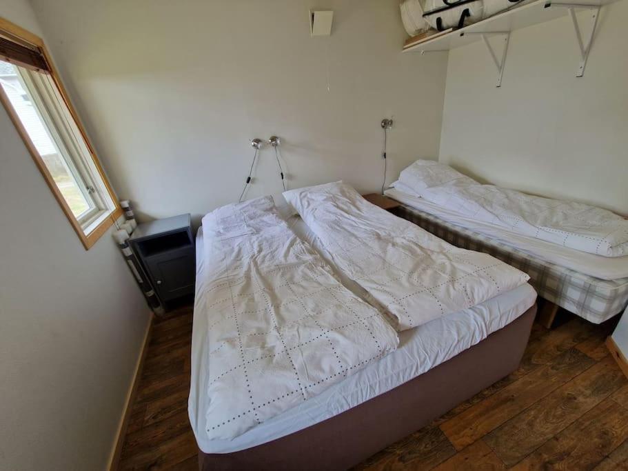 Two-Bedroom House photo 3