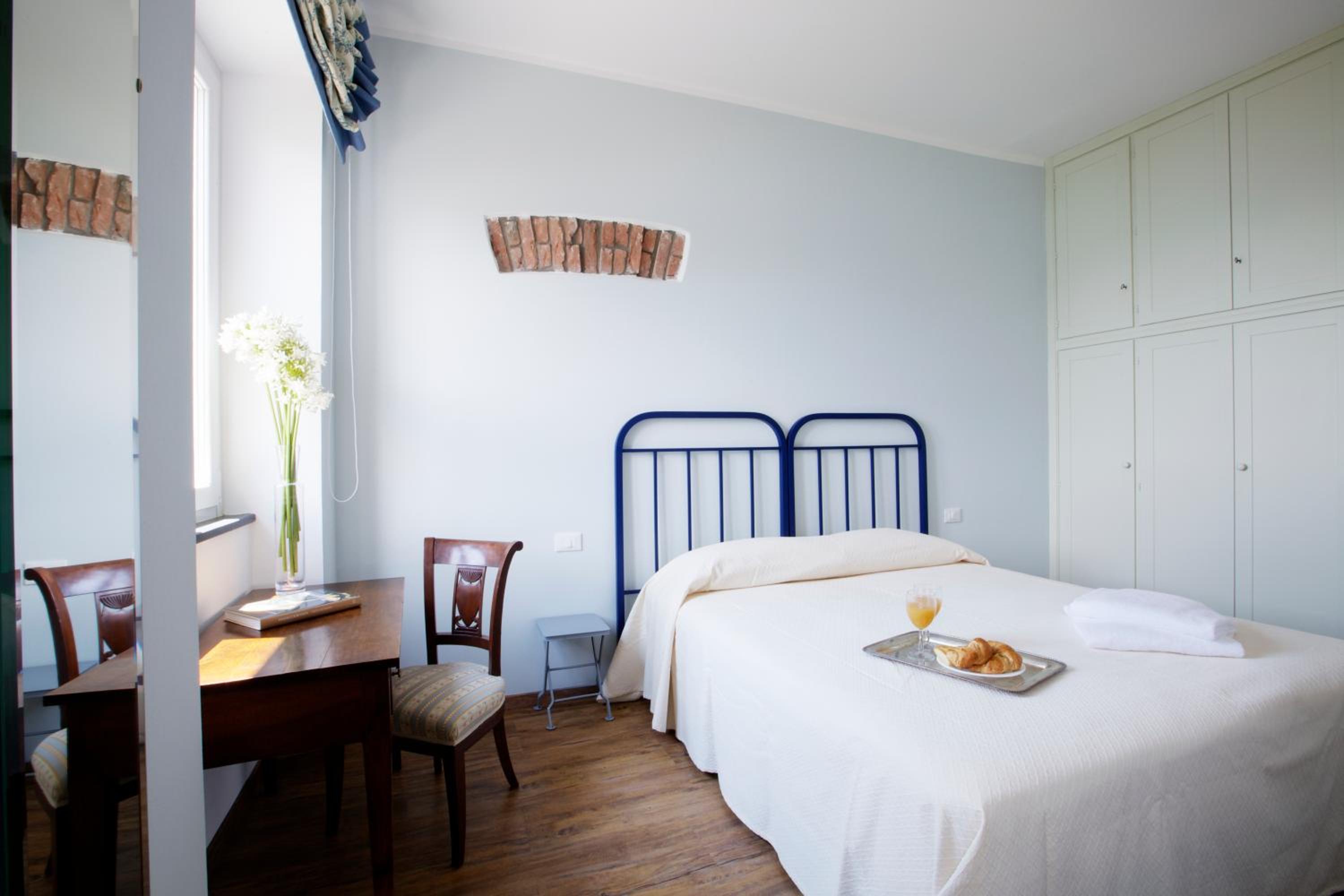 Double Room with View