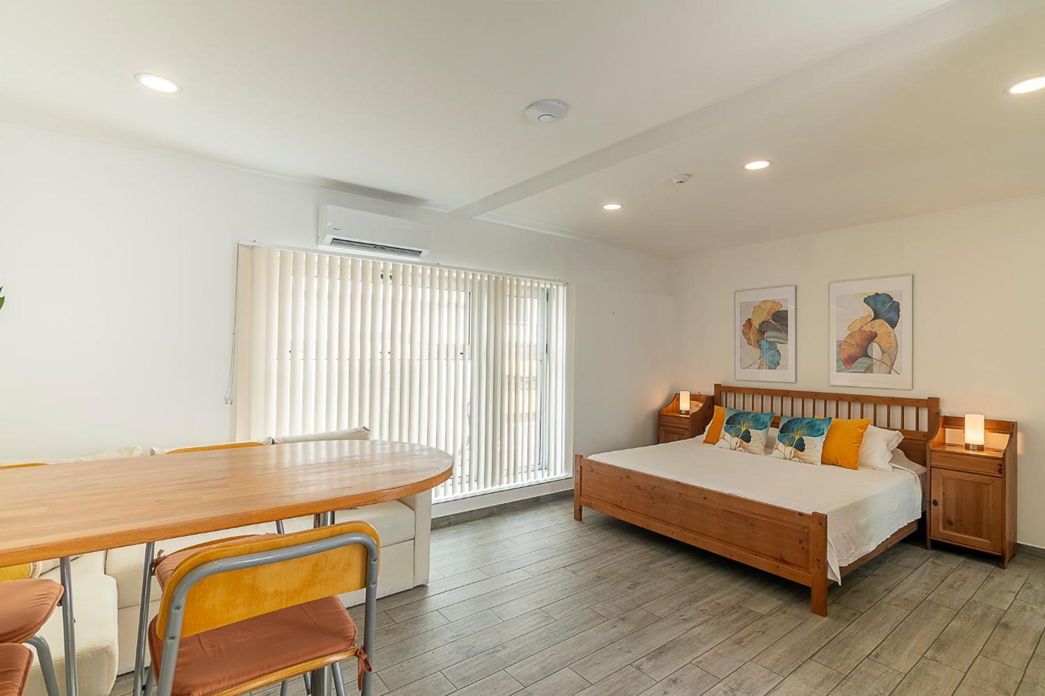 Apartamento con Terraza