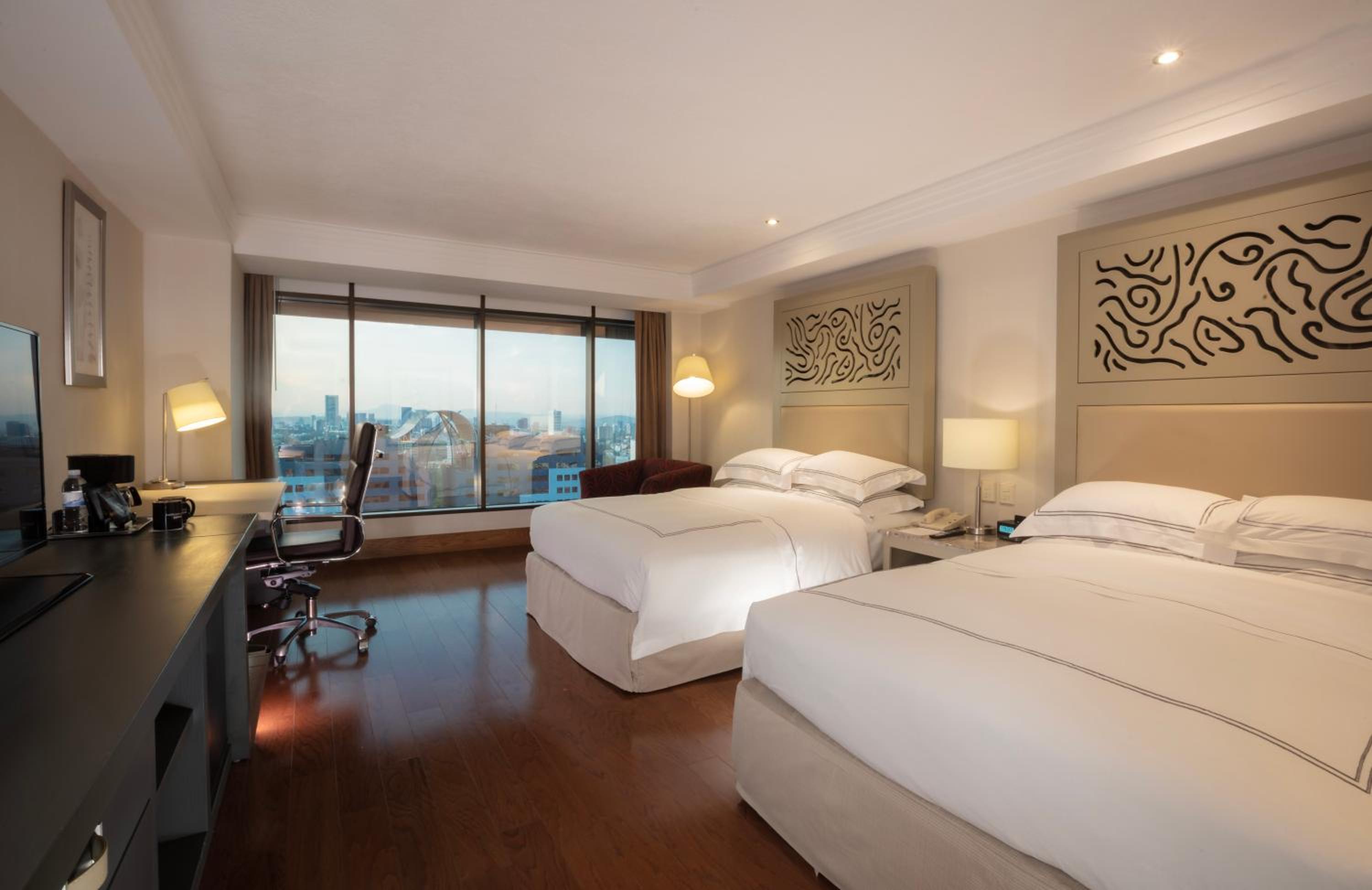 Queen Suite