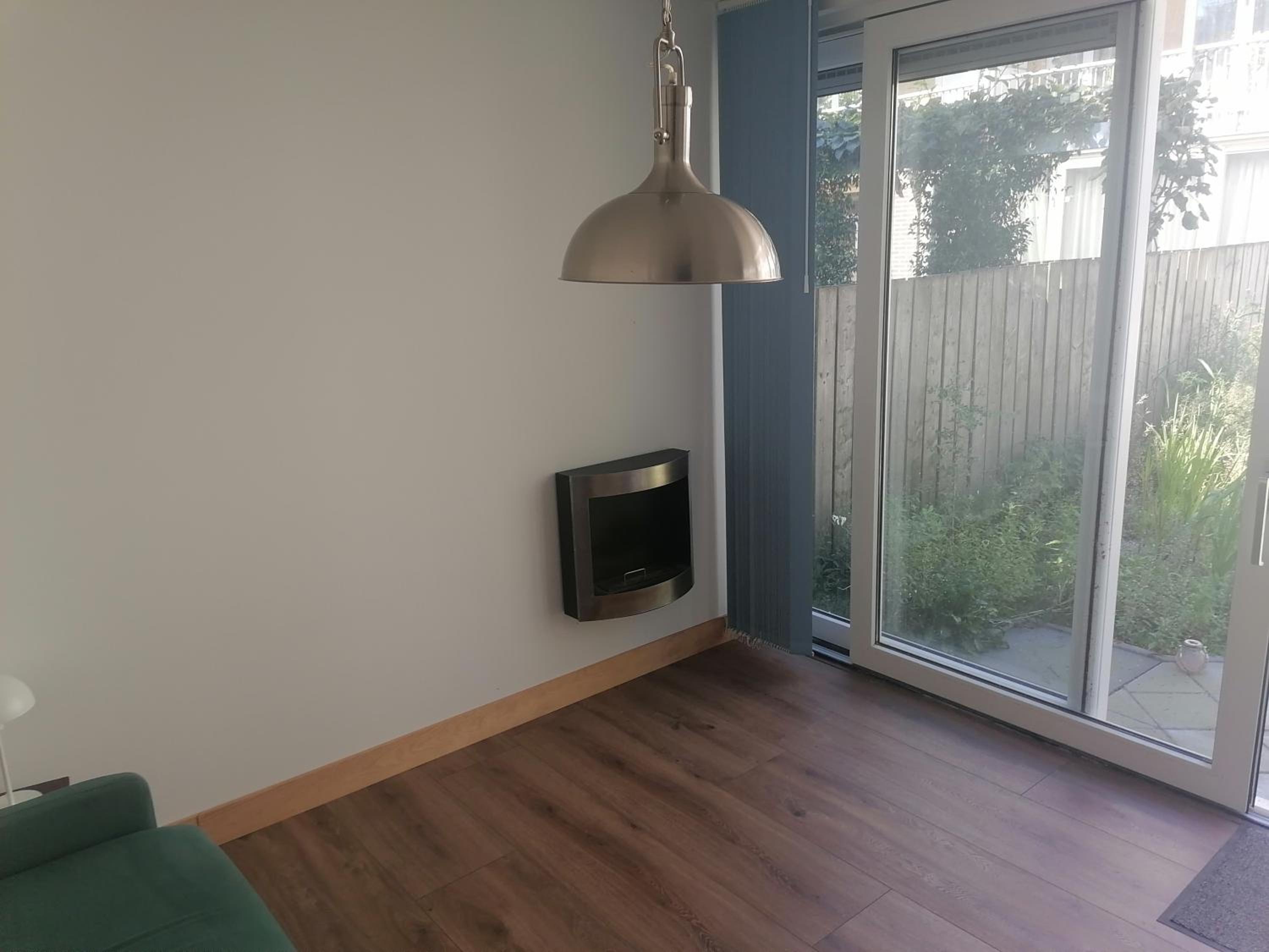 Double Room With Patio photo 3