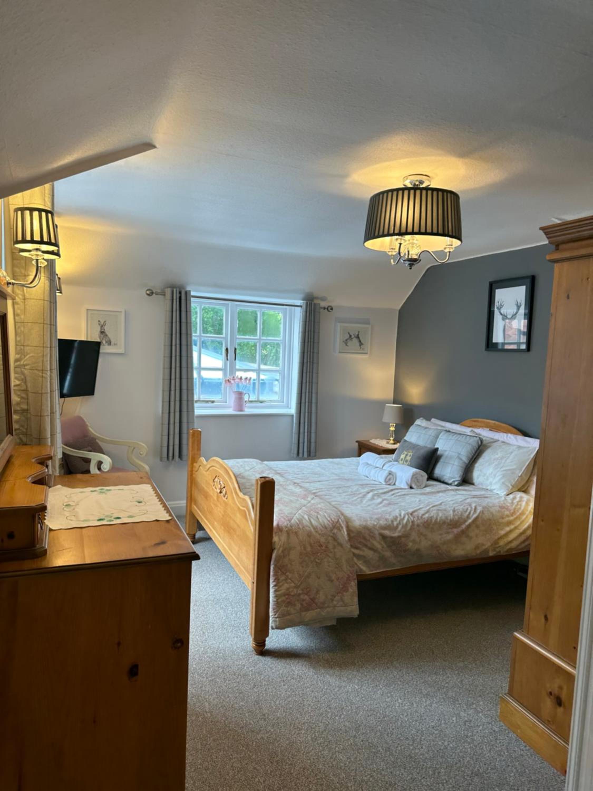 Four-Bedroom House photo 1