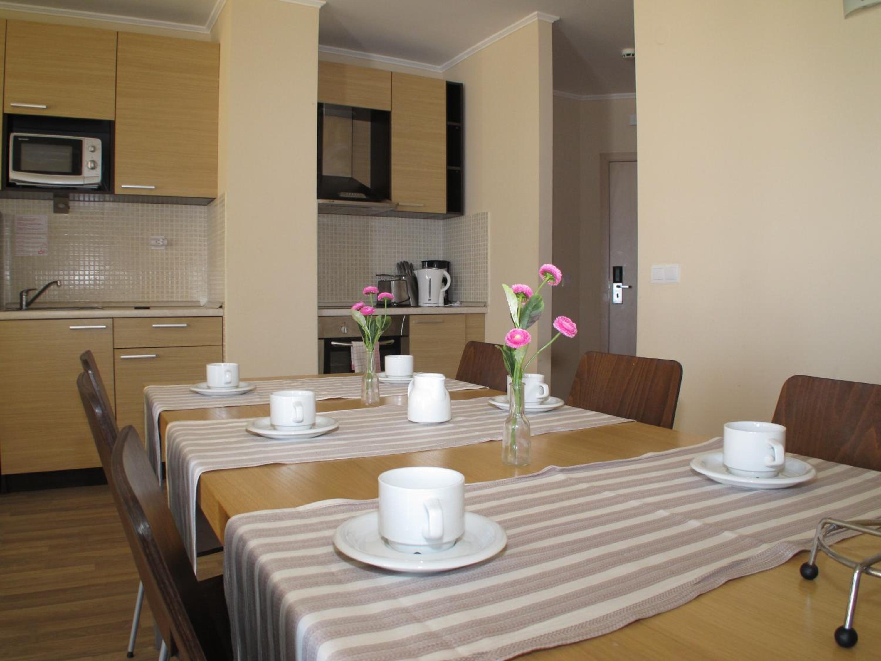 Three-Bedroom Apartment with Sea View photo 2
