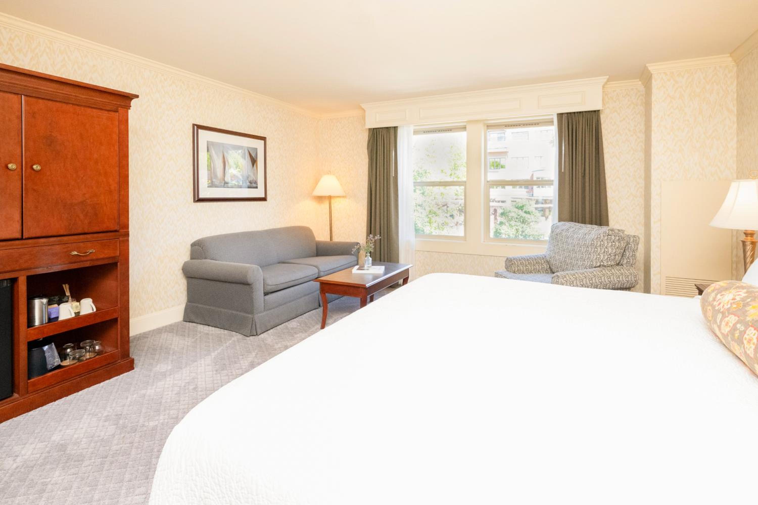 King Room