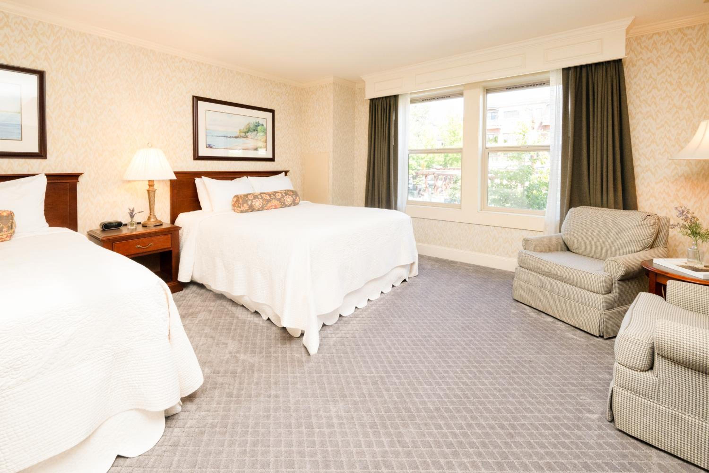 Queen Room with Two Queen Beds