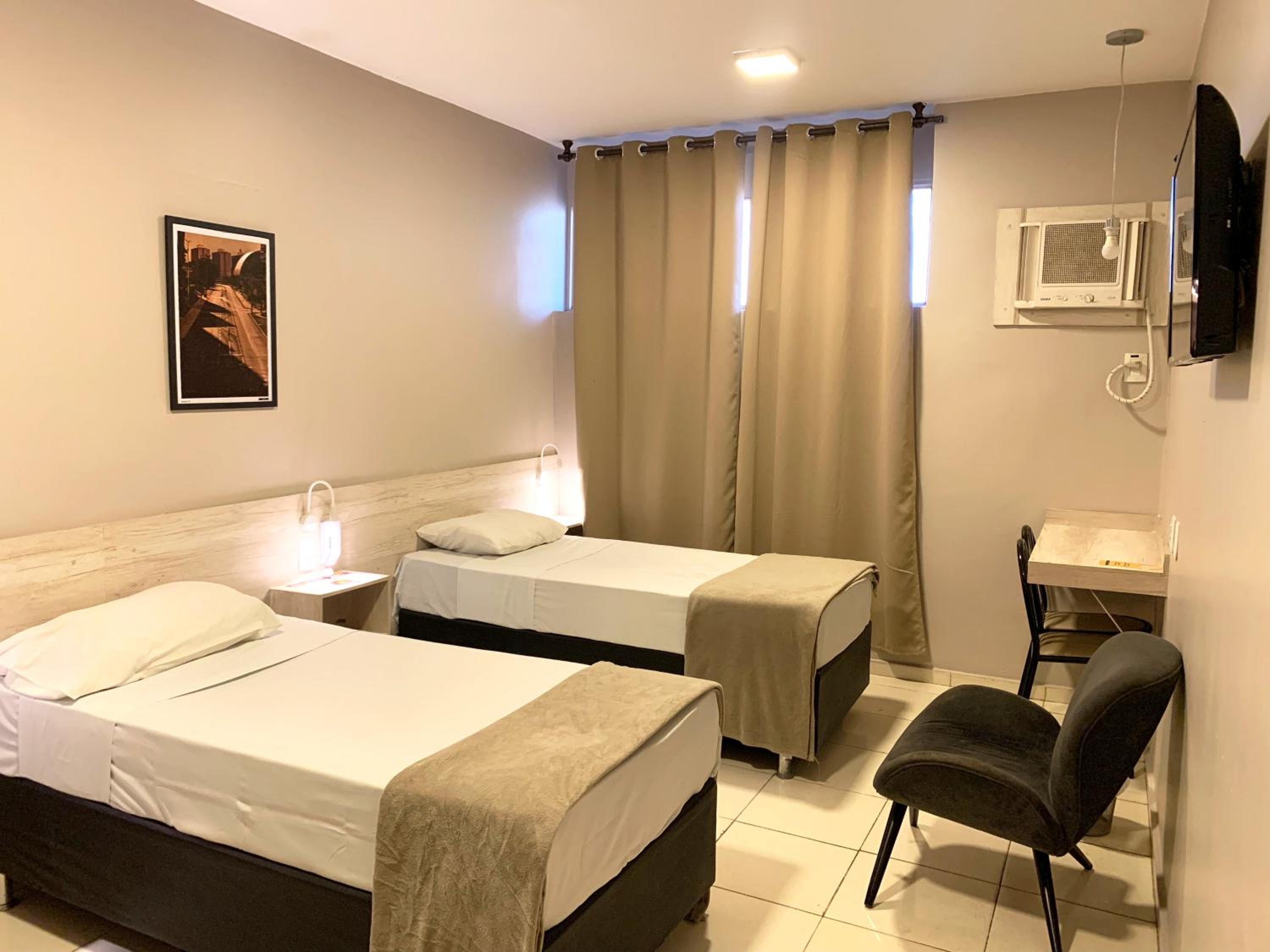 Standard Twin Room