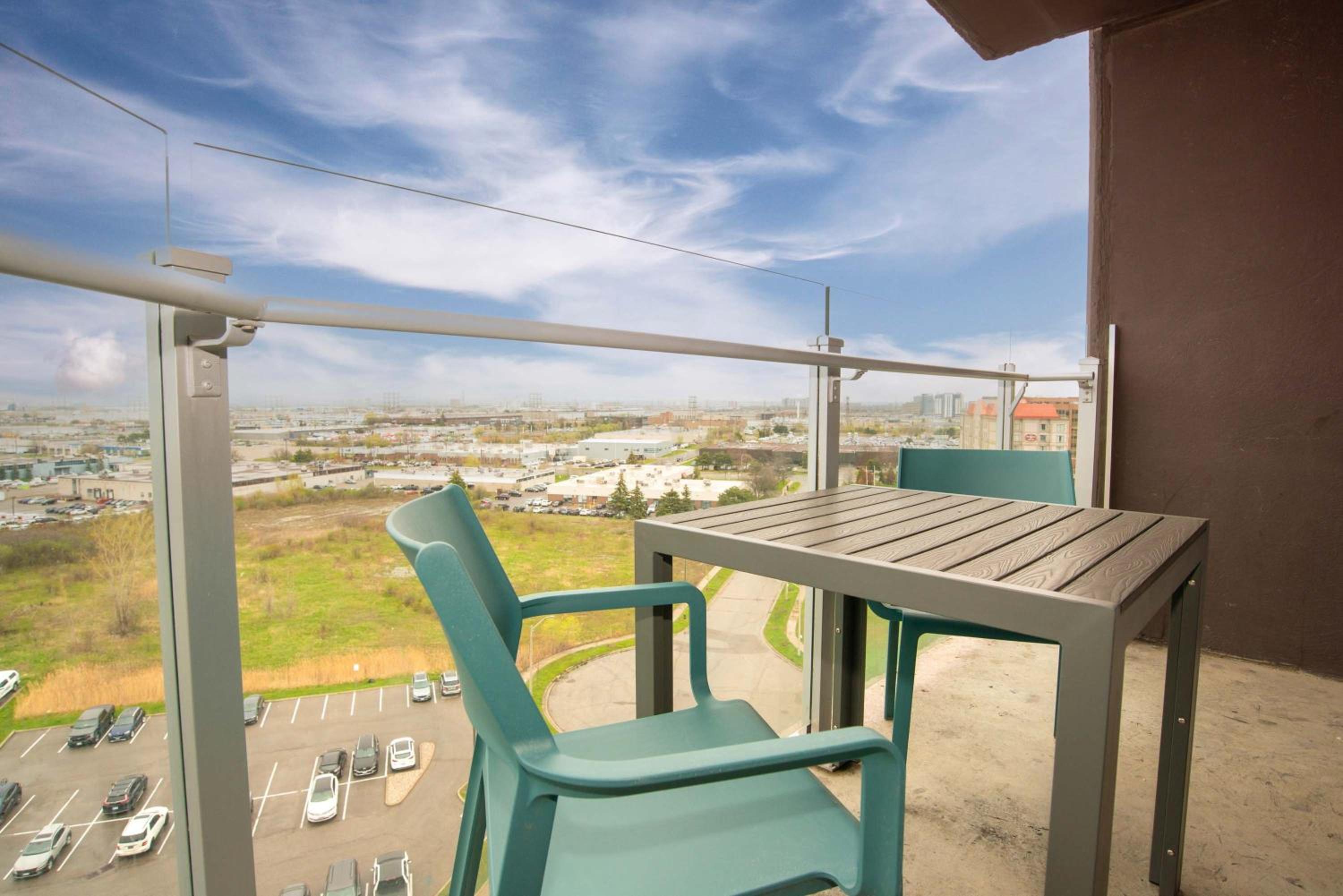 Grand Room, 2 Queen Beds, Balcony - Photo 5