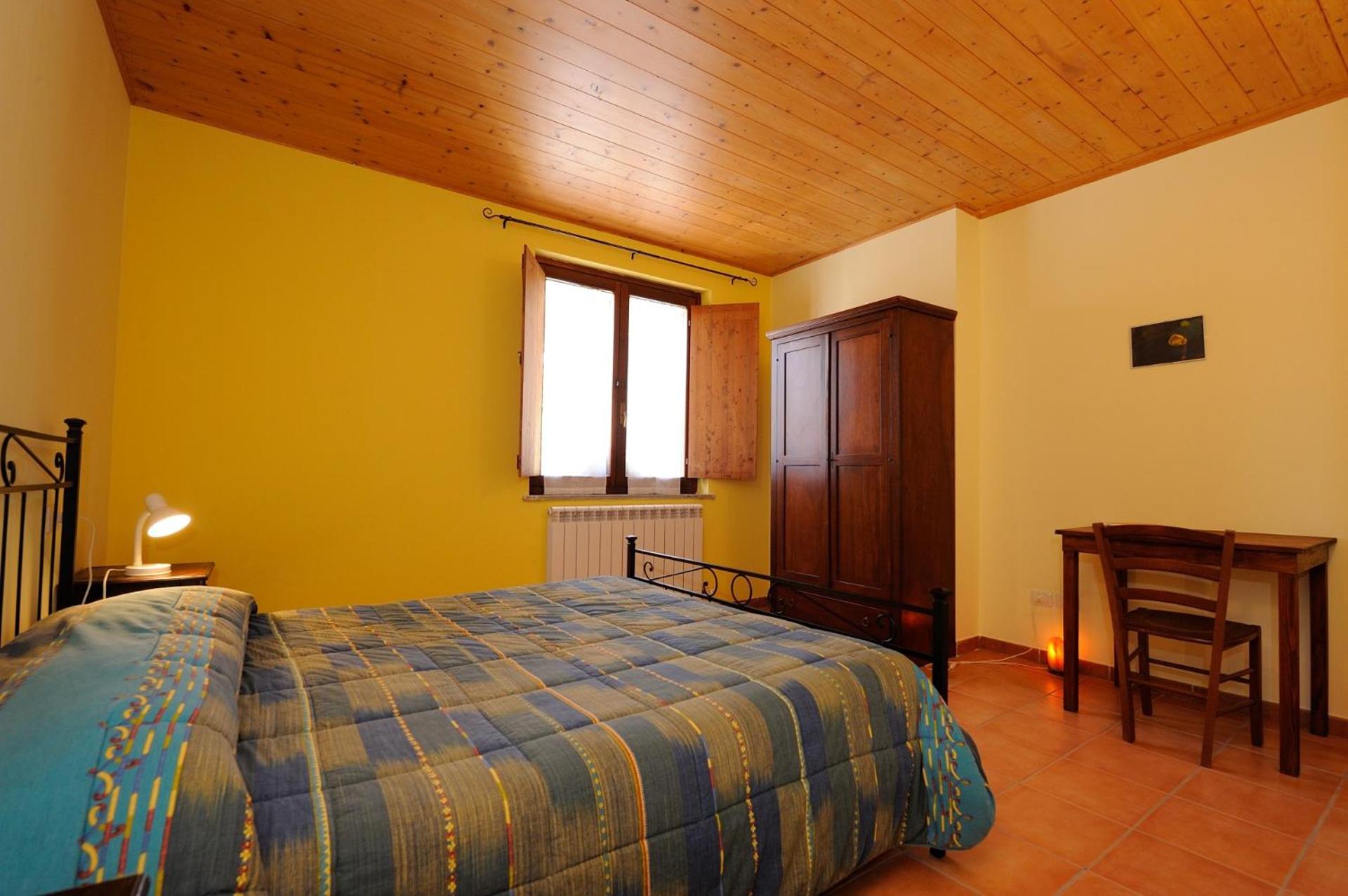 Double Room with Private Bathroom photo 2