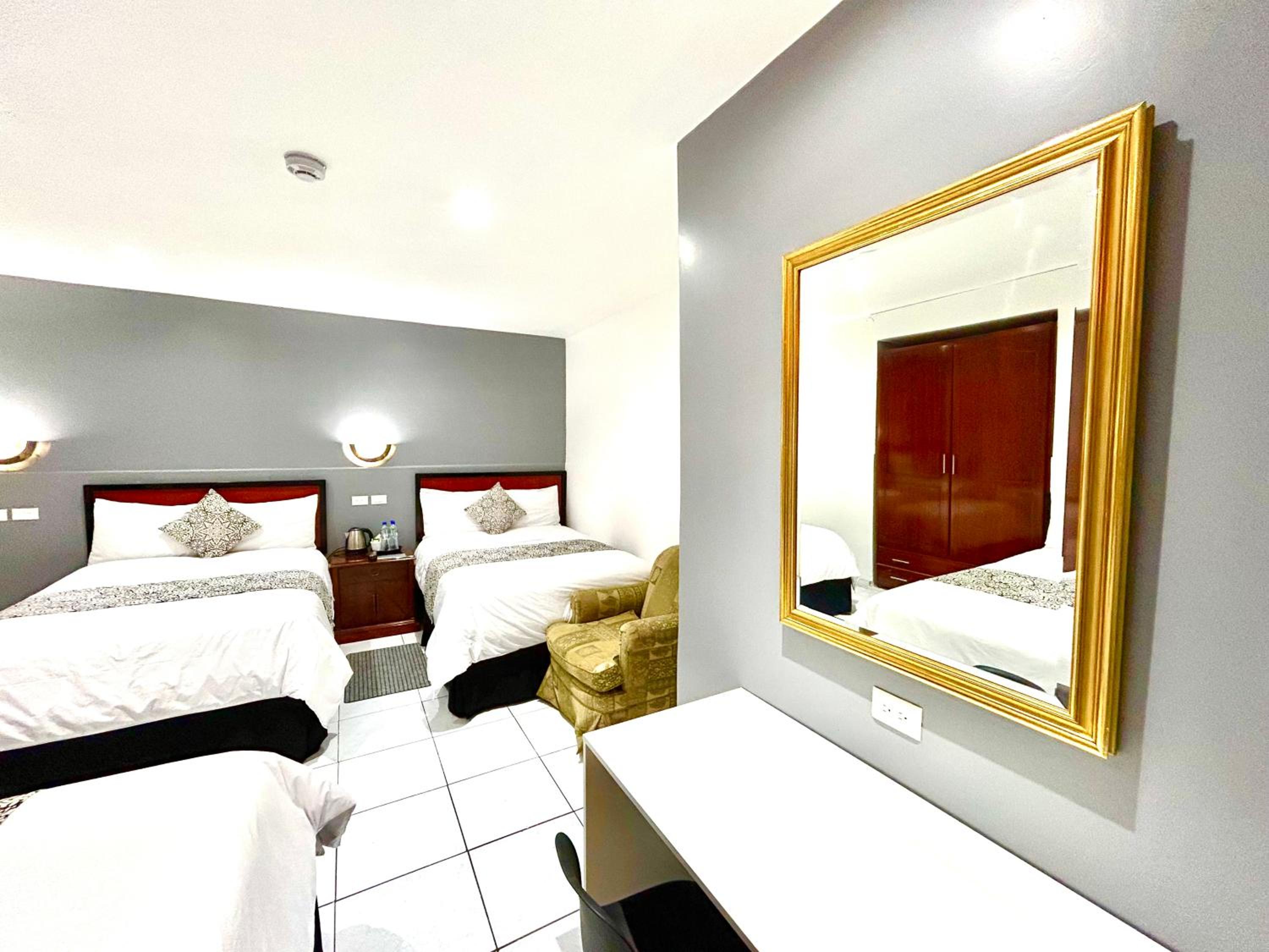 Triple Room
