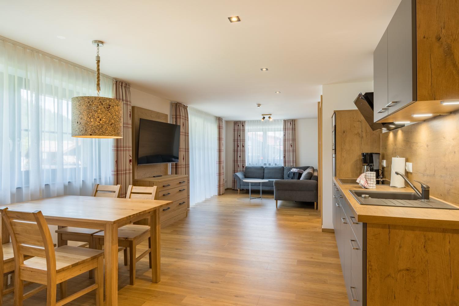Two-Bedroom Apartment with Mountain View photo 1