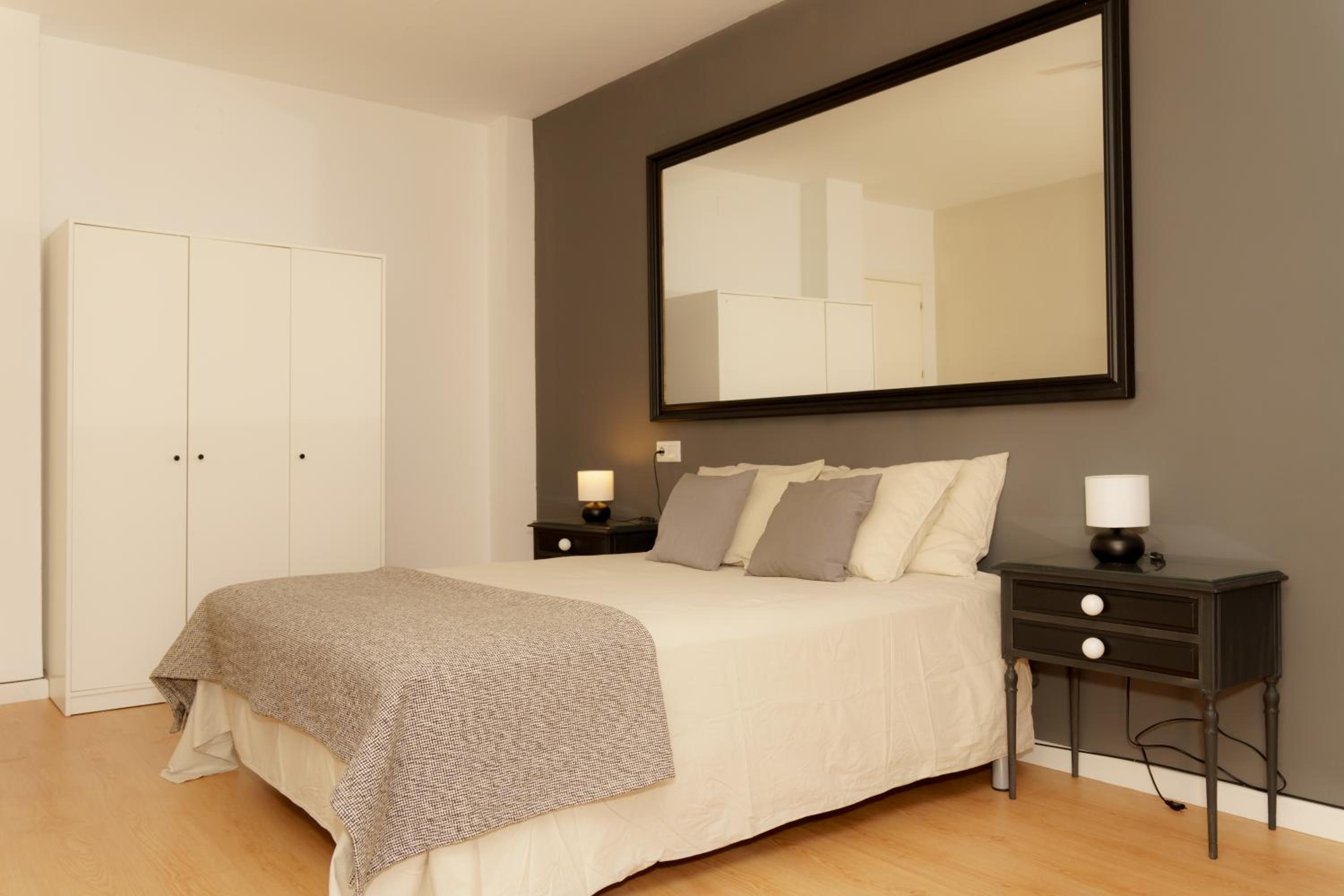 Habitación familiar con balcón