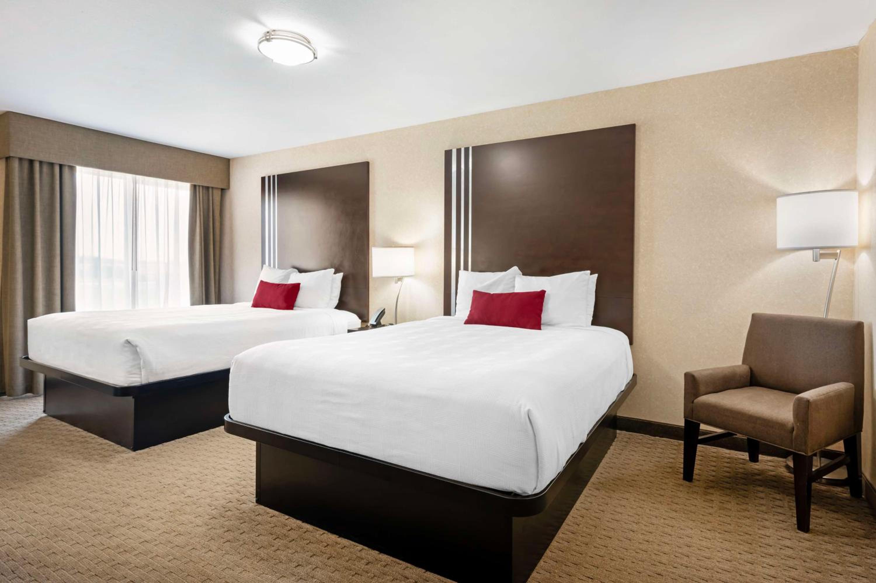 Family Suite with Two Queen Beds and Sofa bed - Non Smoking photo 1