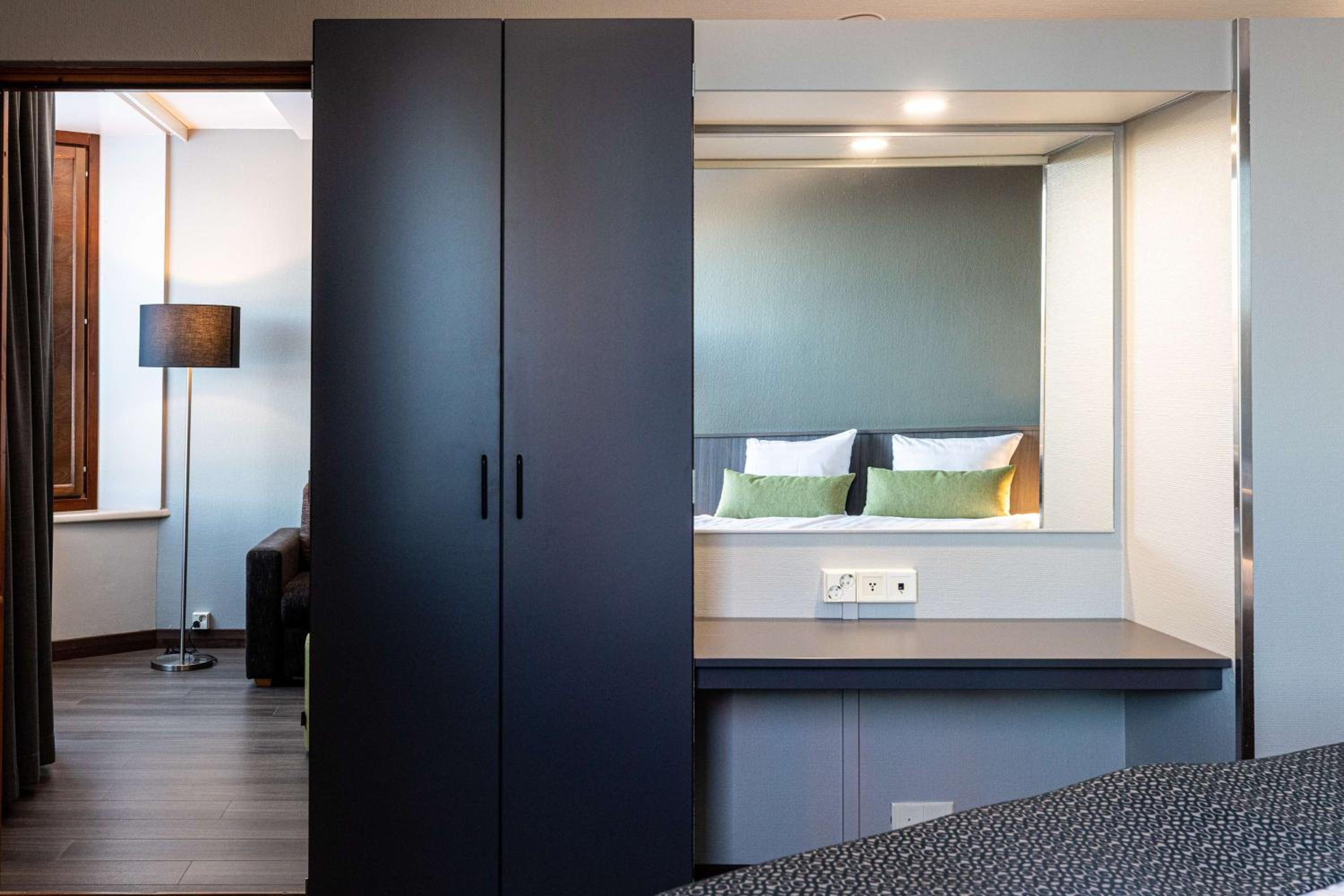 Superior Queen Plus Room - Photo 1