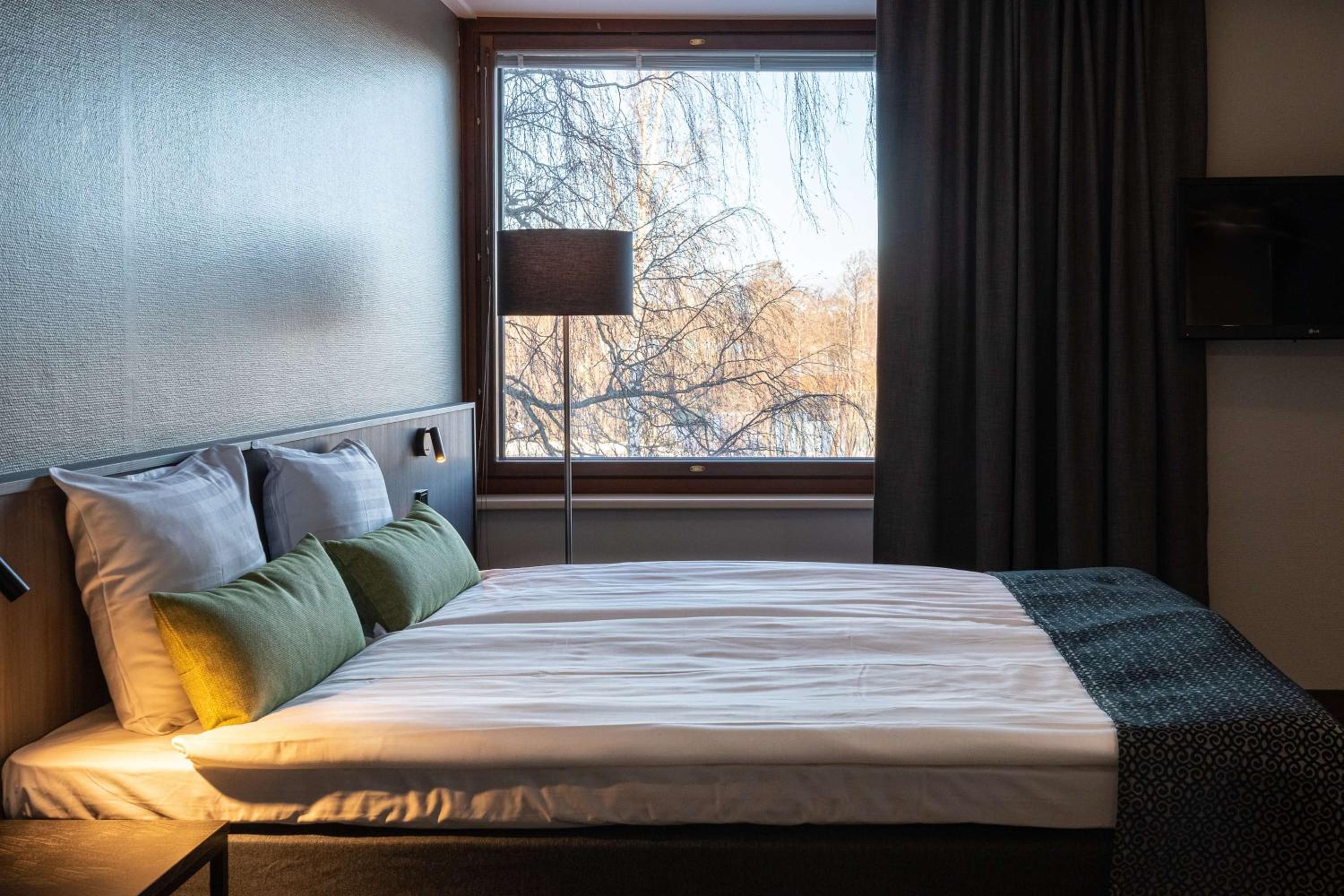 Superior Queen Plus Room - Photo 3
