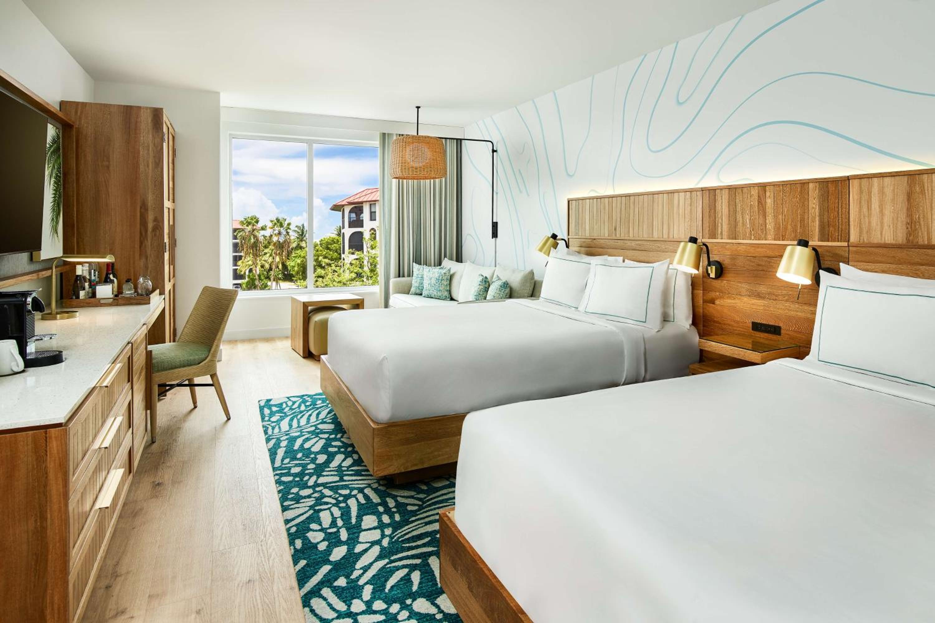 Queen Room with Two Queen Beds - Hearing Access