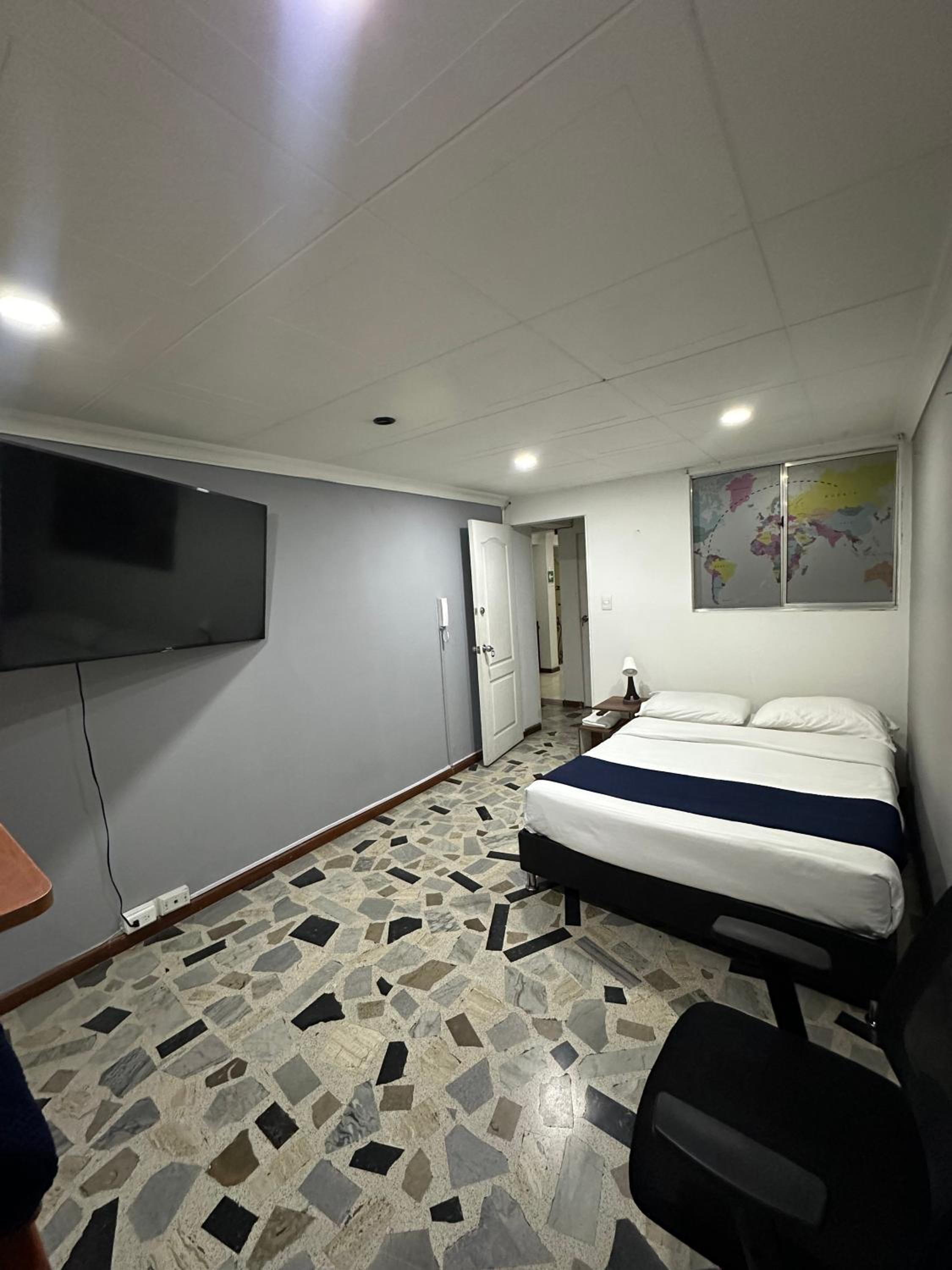 Double Room with Shared Bathroom