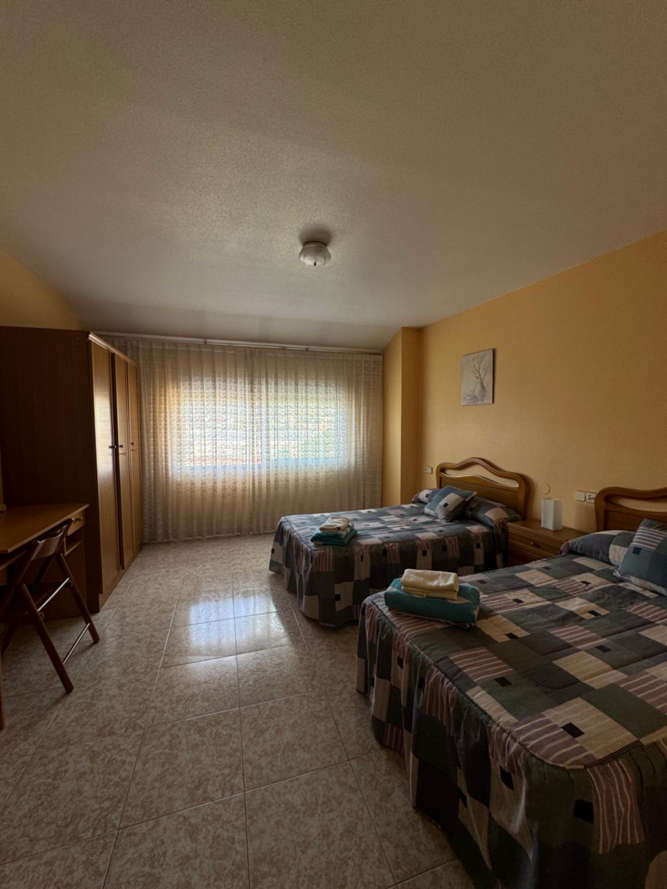 Triple Room with Private Bathroom photo 3