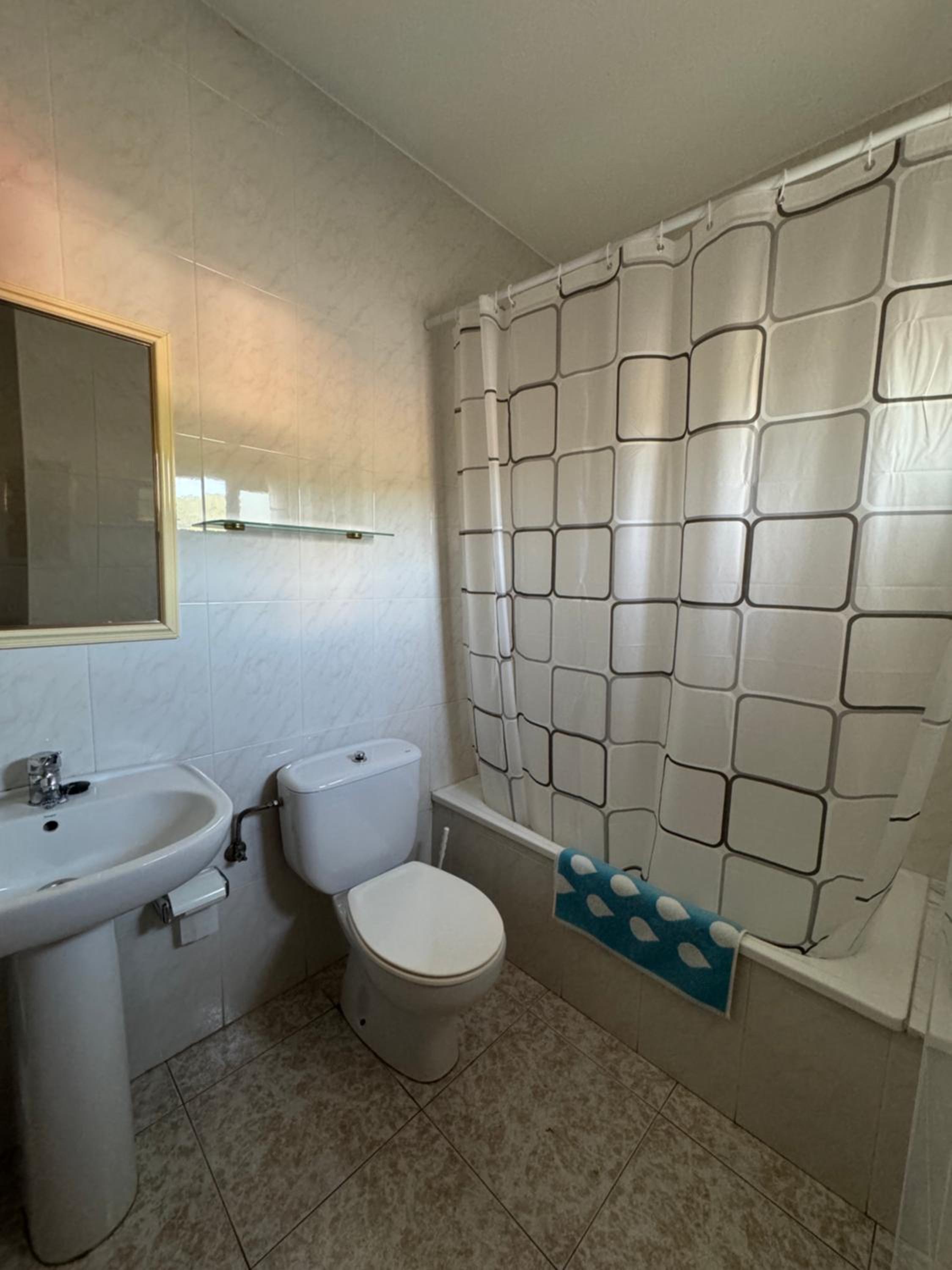 Twin Room with Balcony photo 3